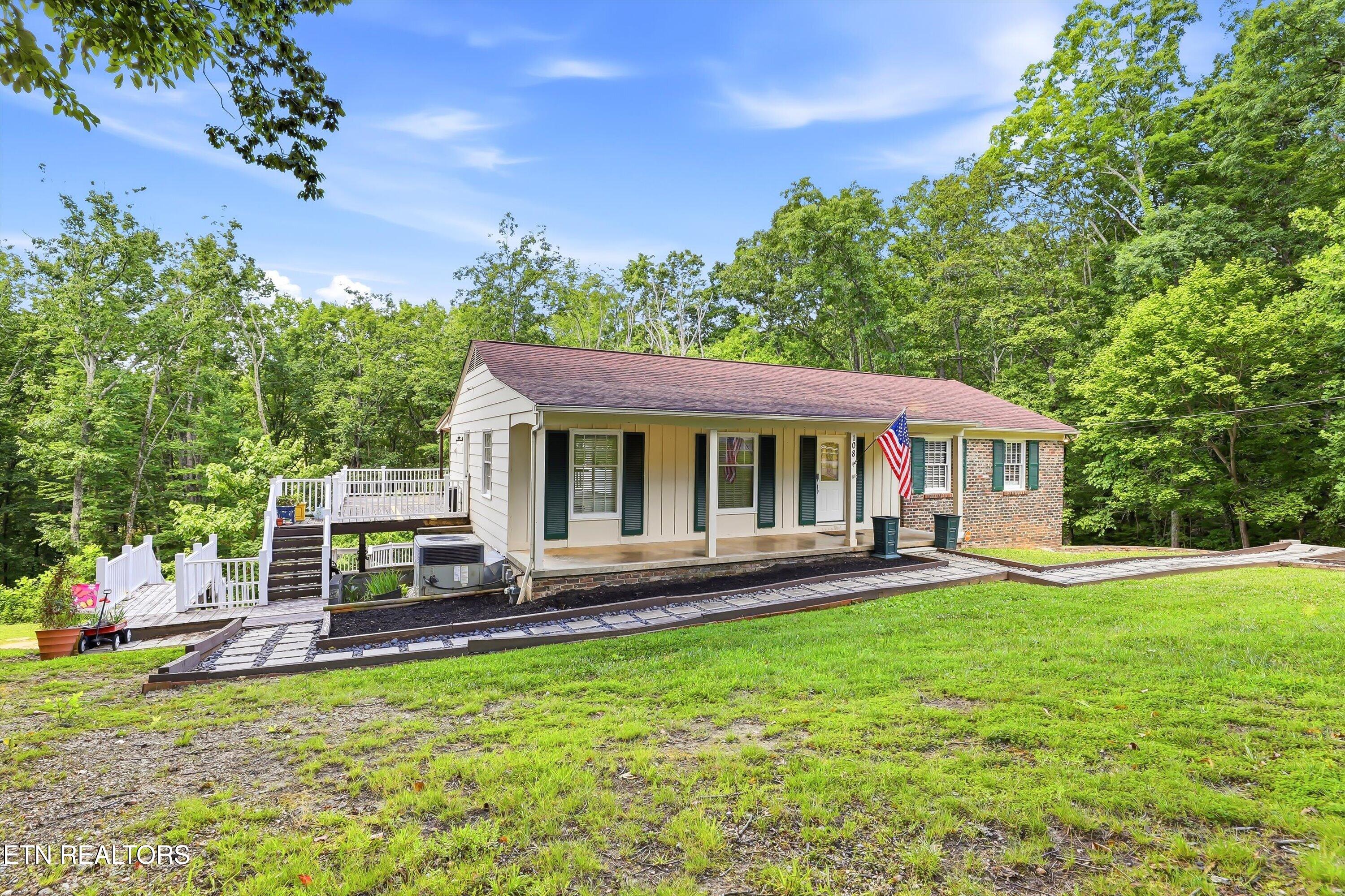 108 Willow Lane Oak Ridge TN 37830