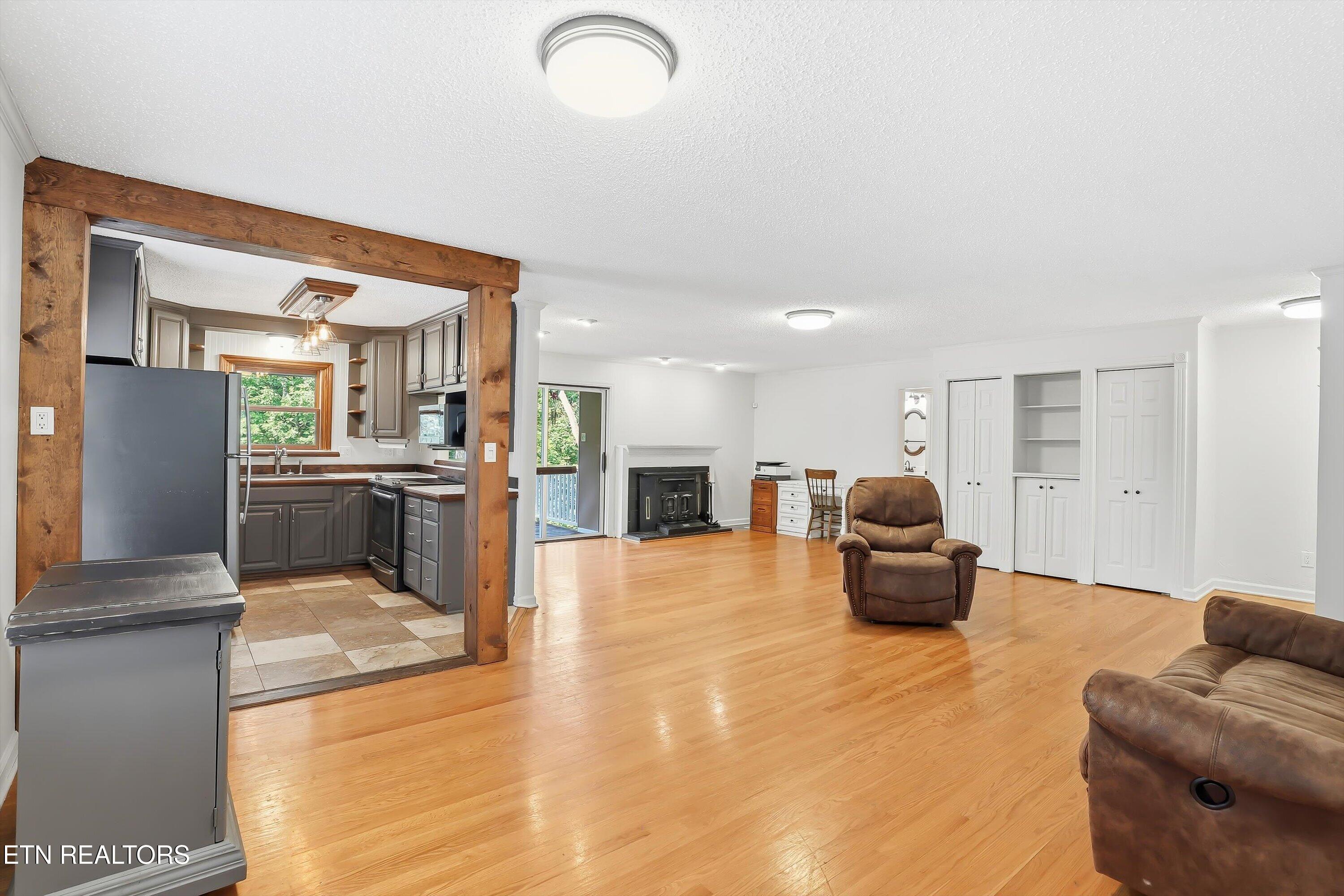 108 Willow Lane Oak Ridge TN 37830
