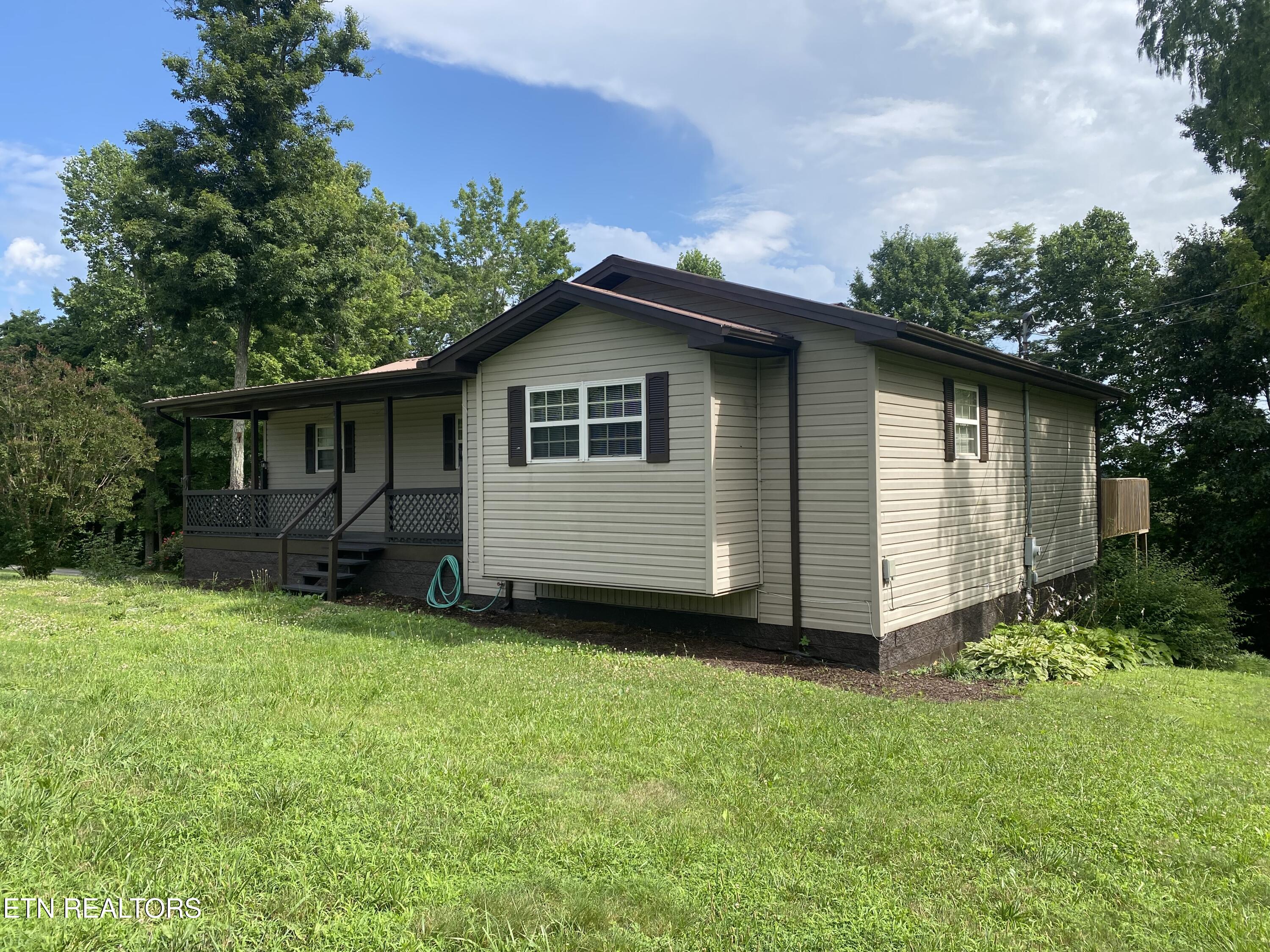227 Southern Lane Tazewell TN 37879