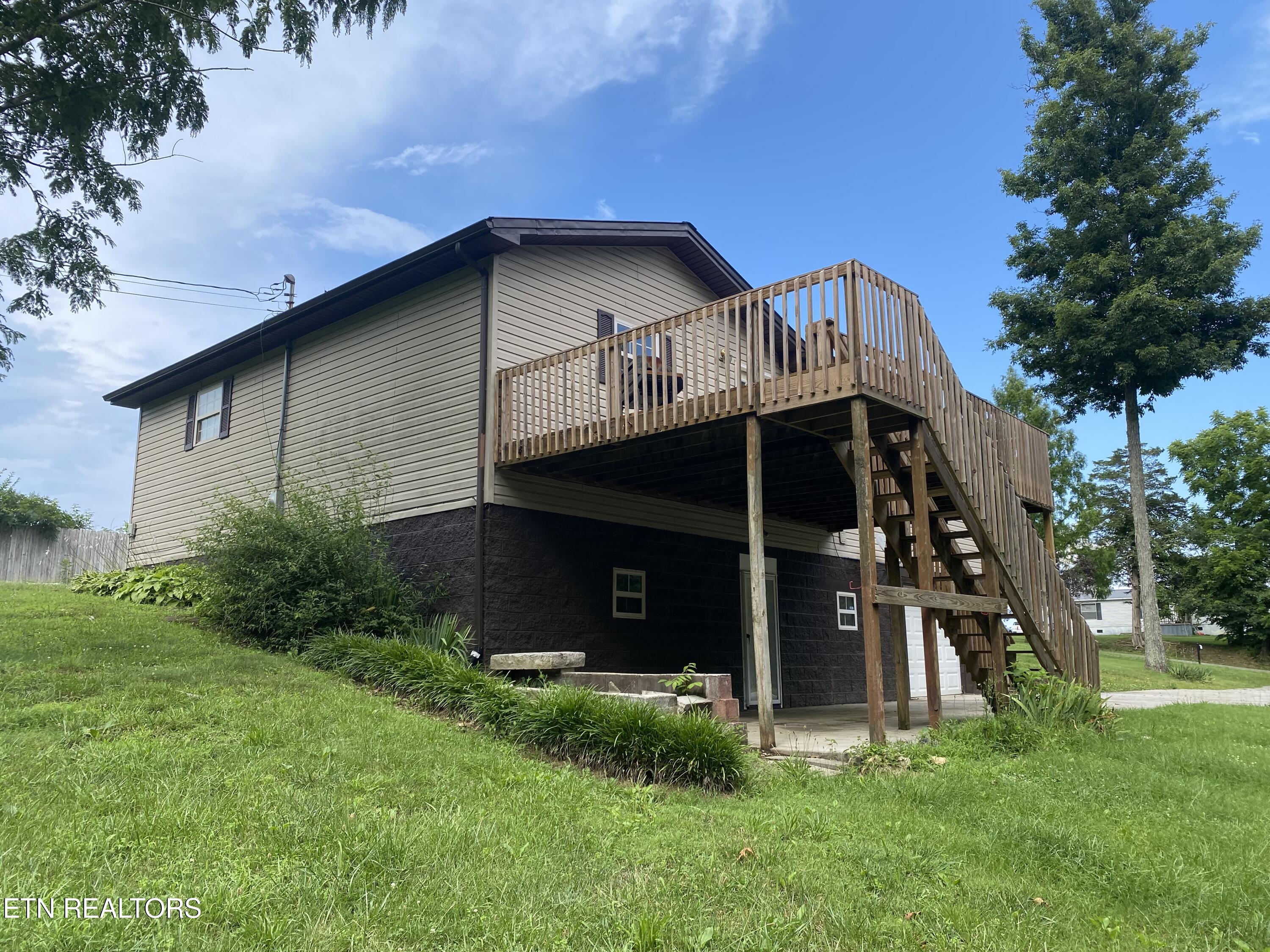 227 Southern Lane Tazewell TN 37879