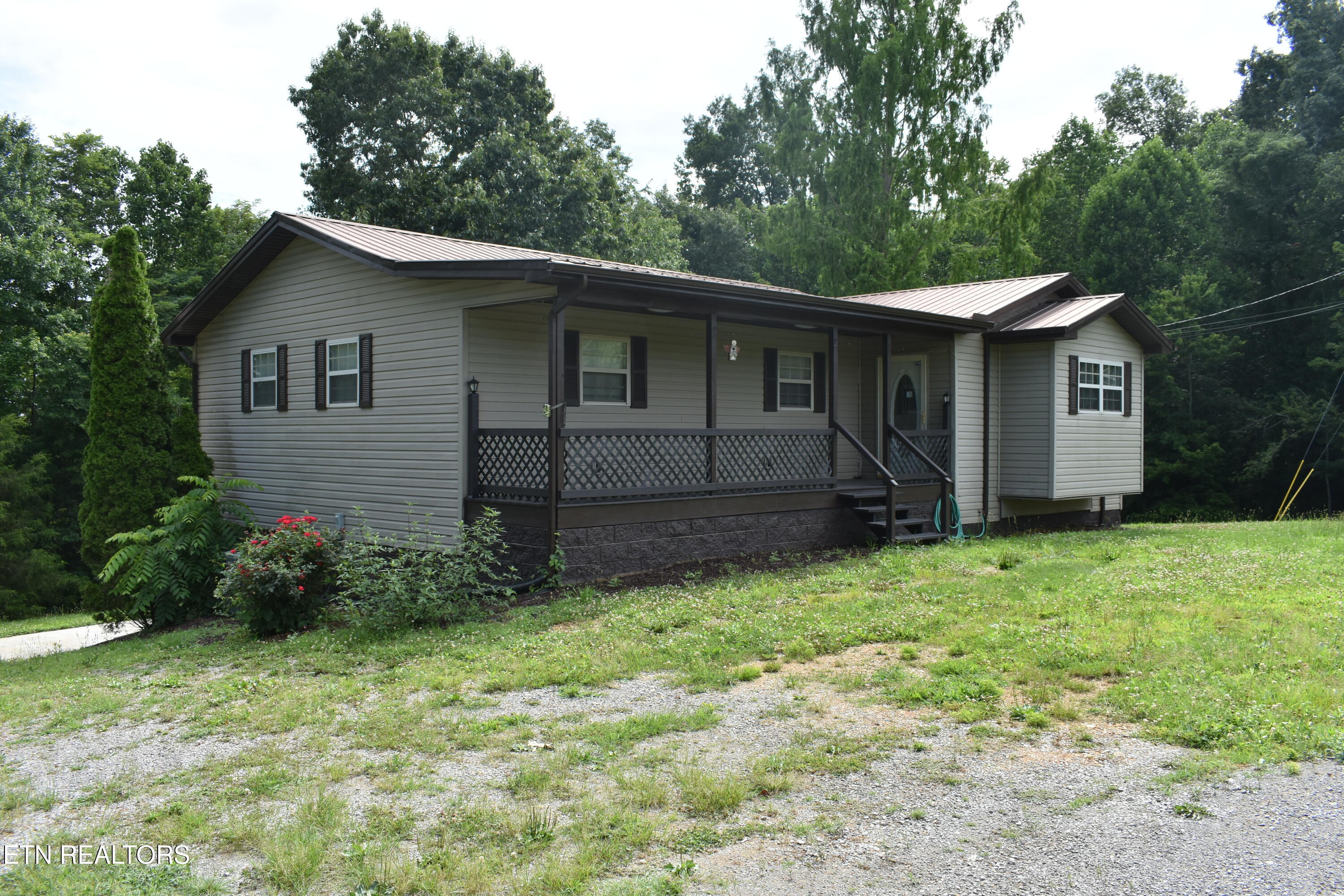 227 Southern Lane Tazewell TN 37879