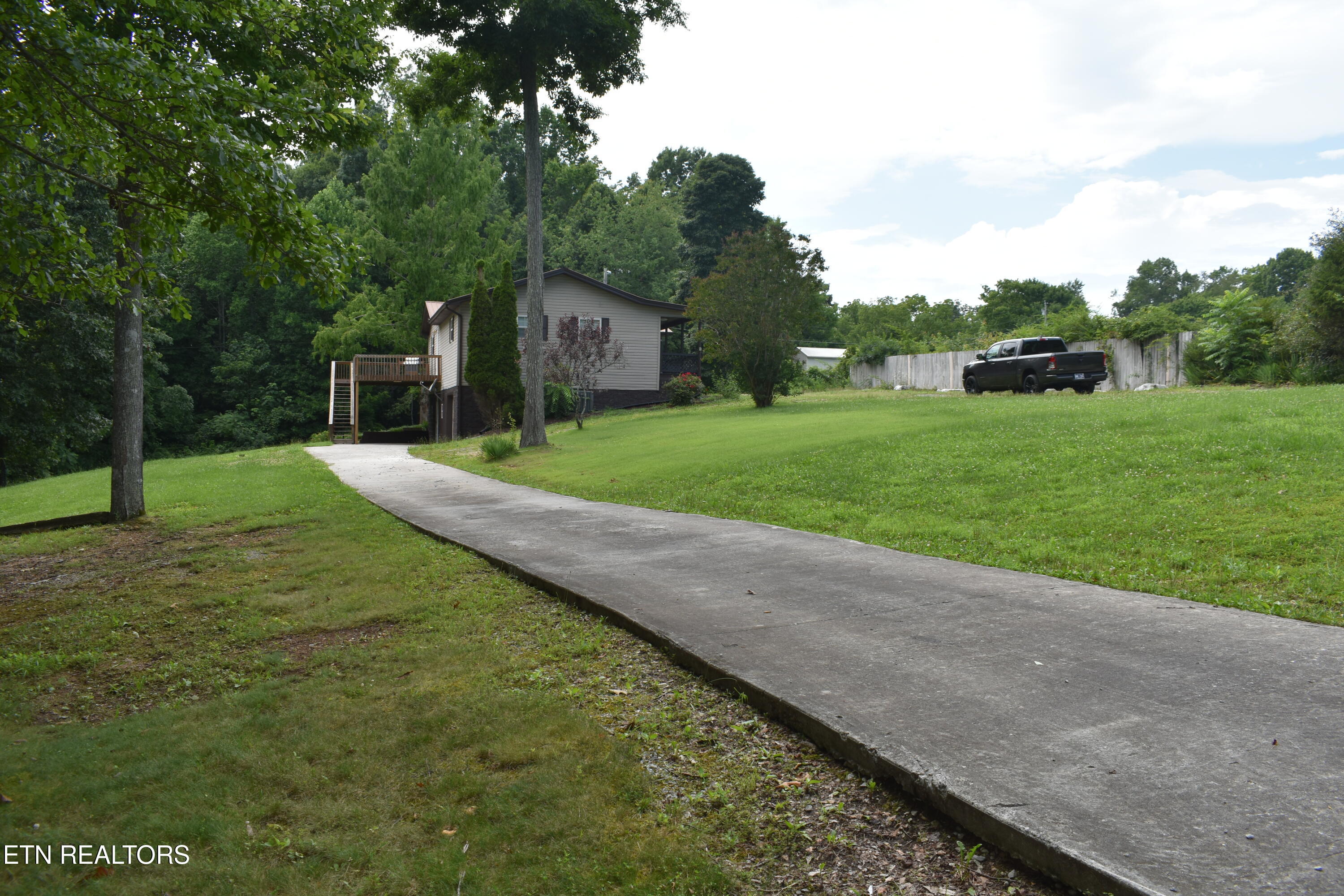 227 Southern Lane Tazewell TN 37879