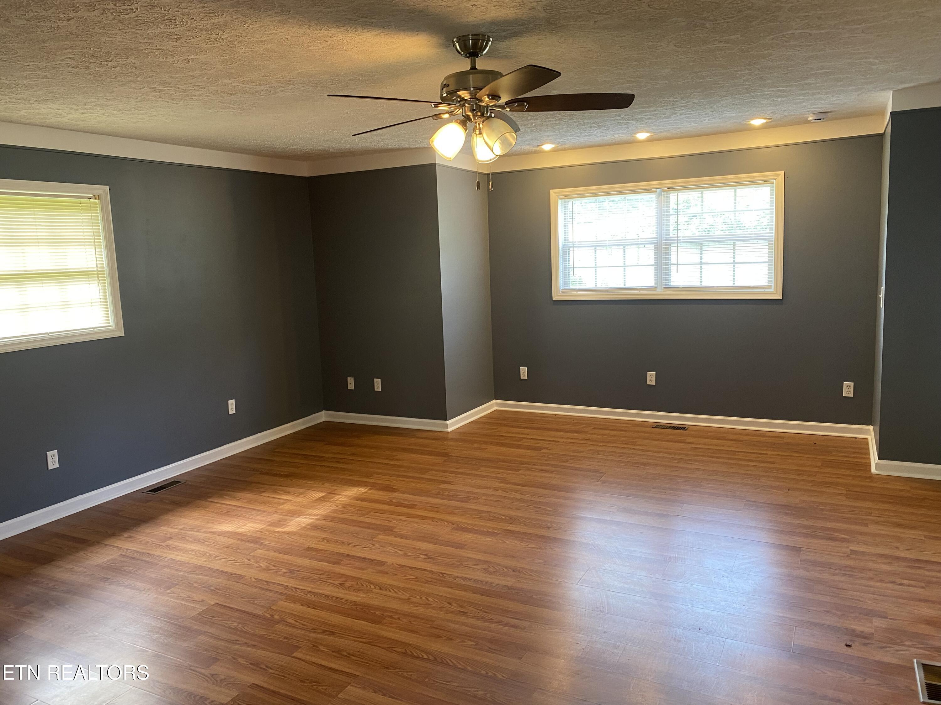 227 Southern Lane Tazewell TN 37879