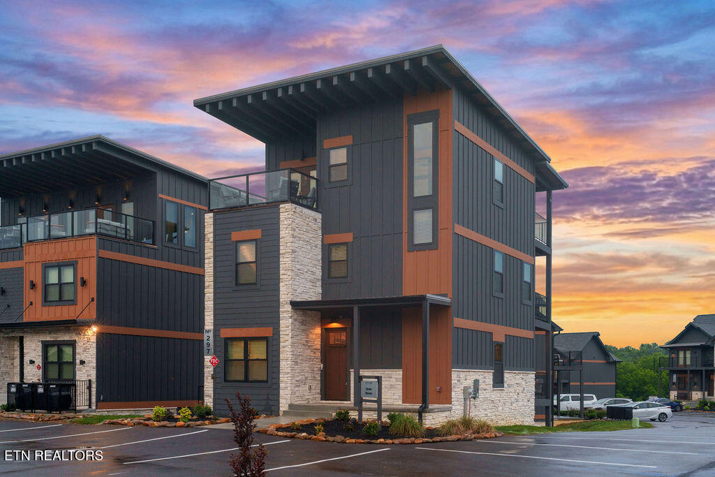 297 Rambling Creek Way Sevierville TN 37862