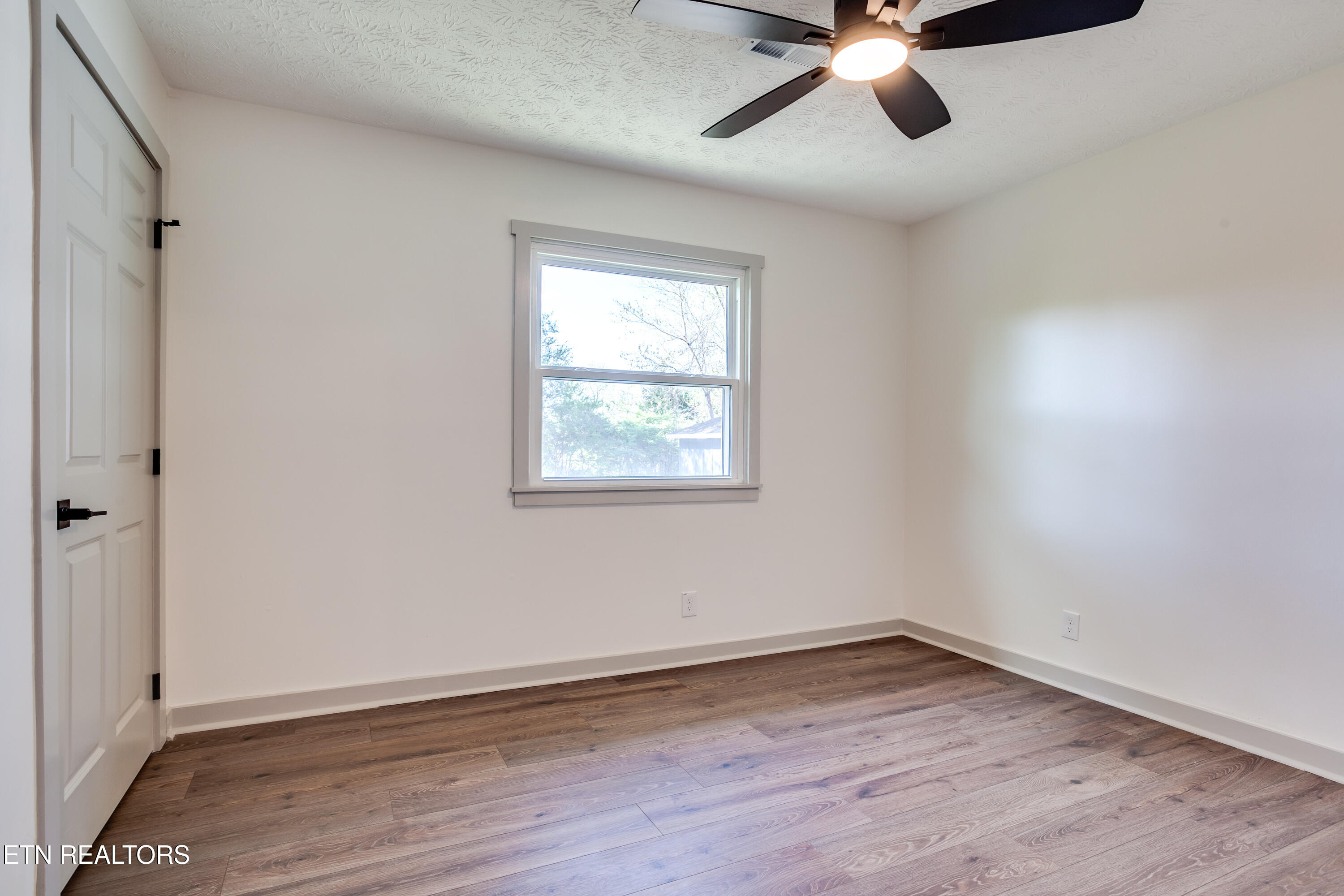 4304 NW Strolling Road Knoxville TN 37912