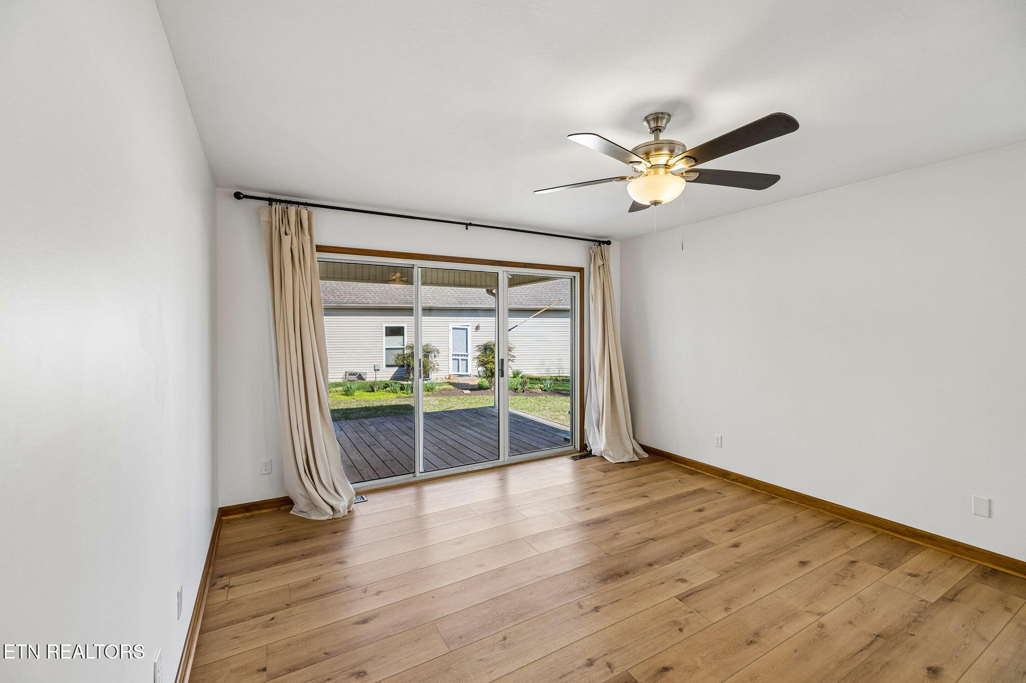 407 Elokwa Place Loudon TN 37774