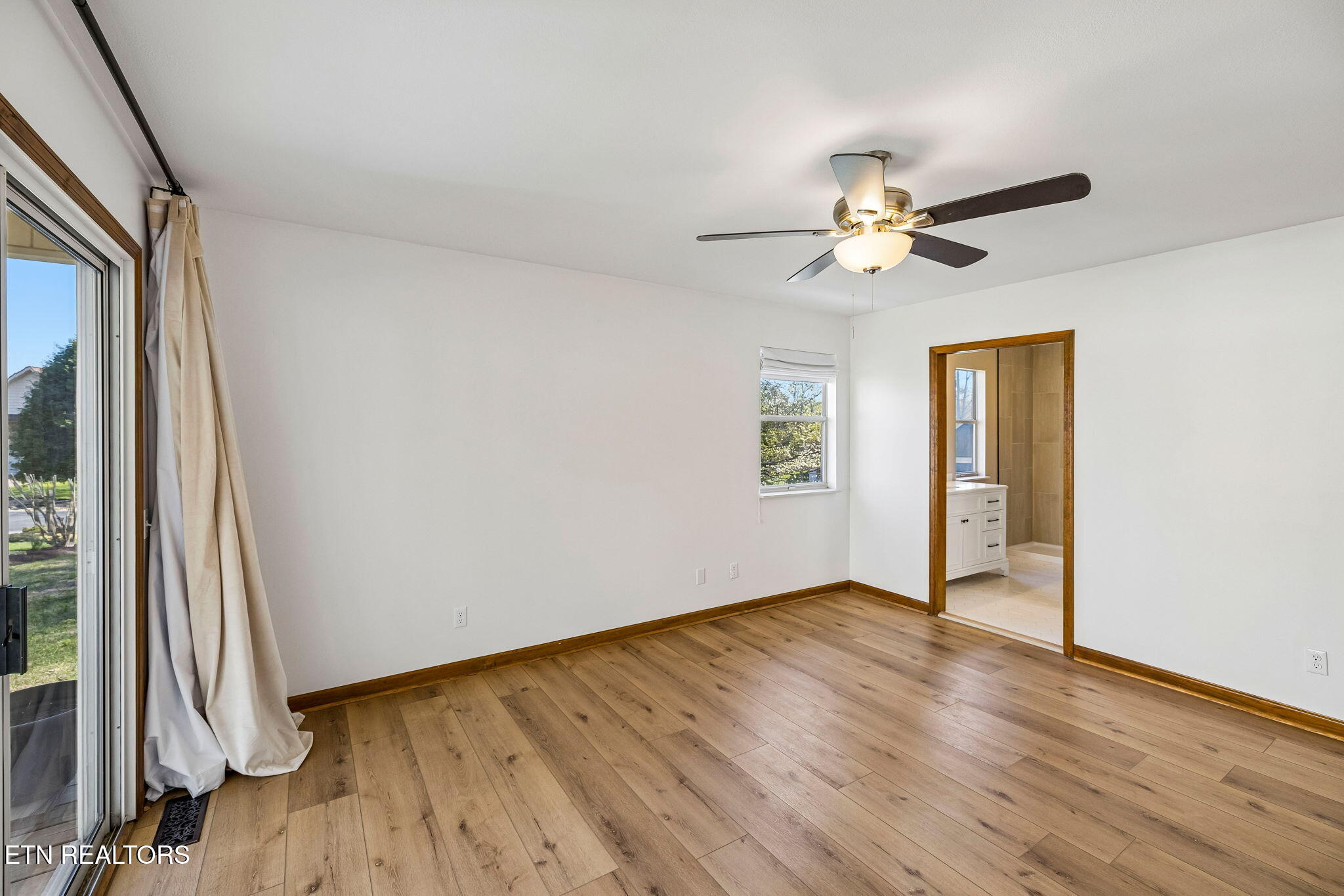 407 Elokwa Place Loudon TN 37774