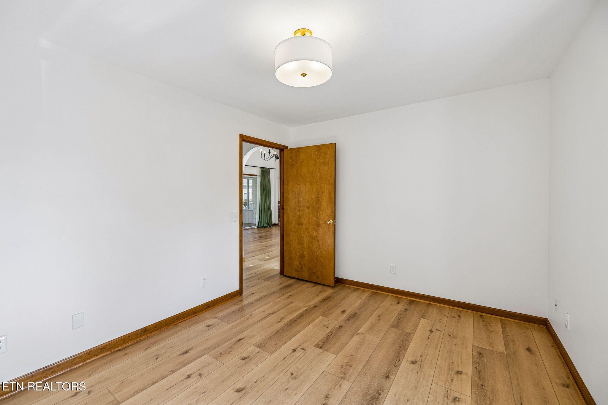 407 Elokwa Place Loudon TN 37774