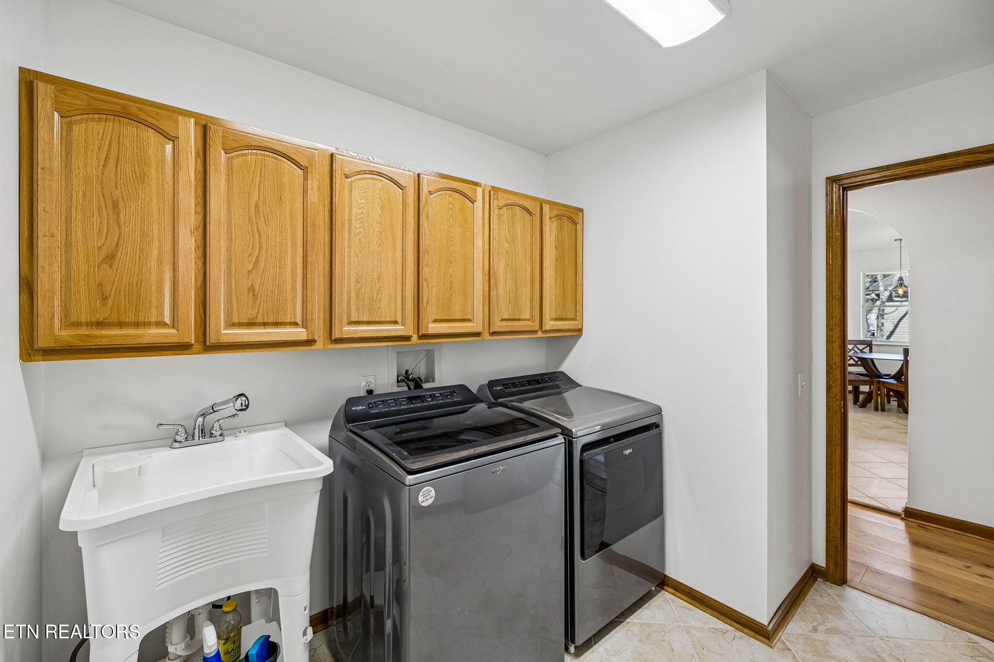 407 Elokwa Place Loudon TN 37774