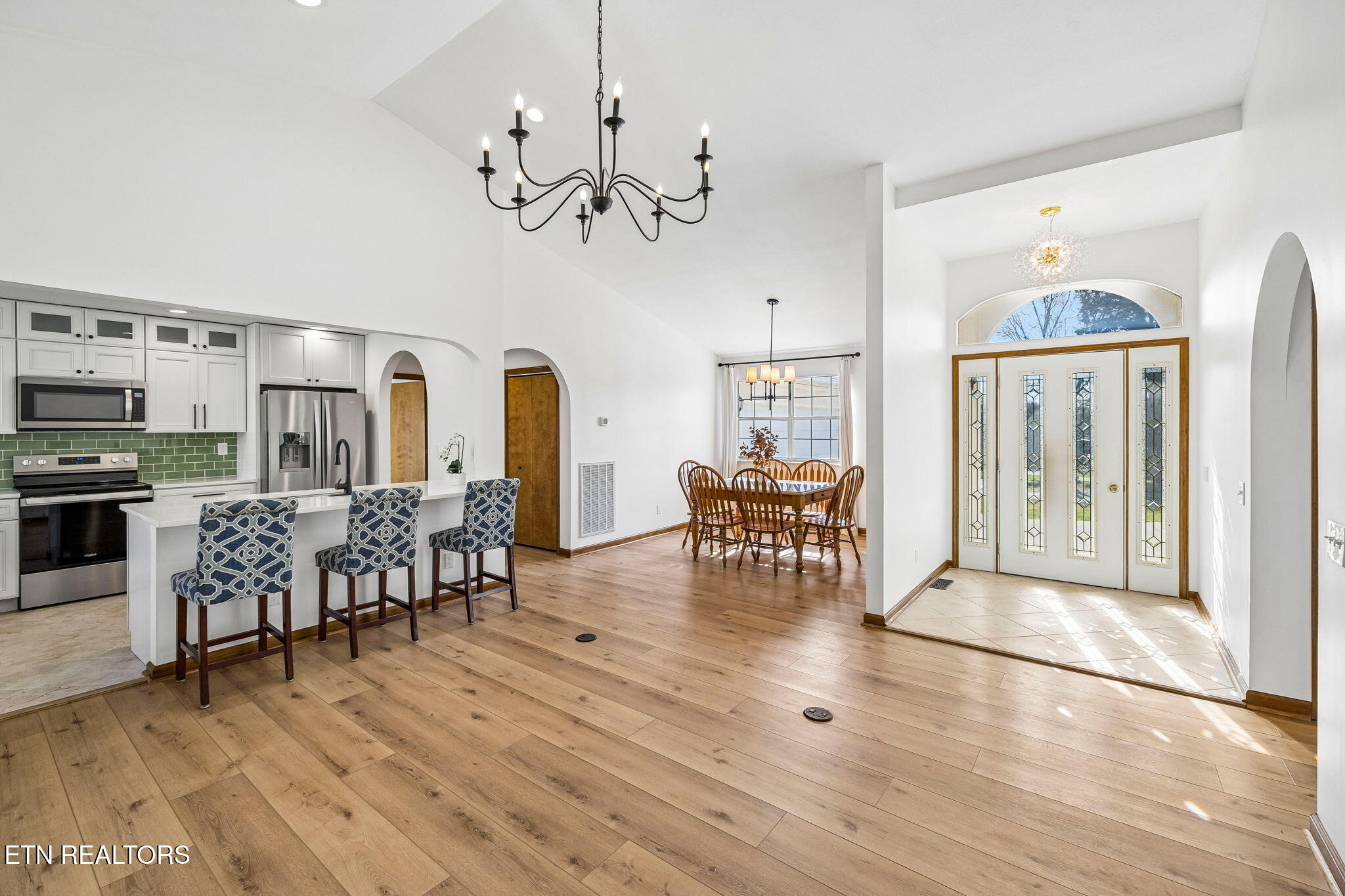 407 Elokwa Place Loudon TN 37774