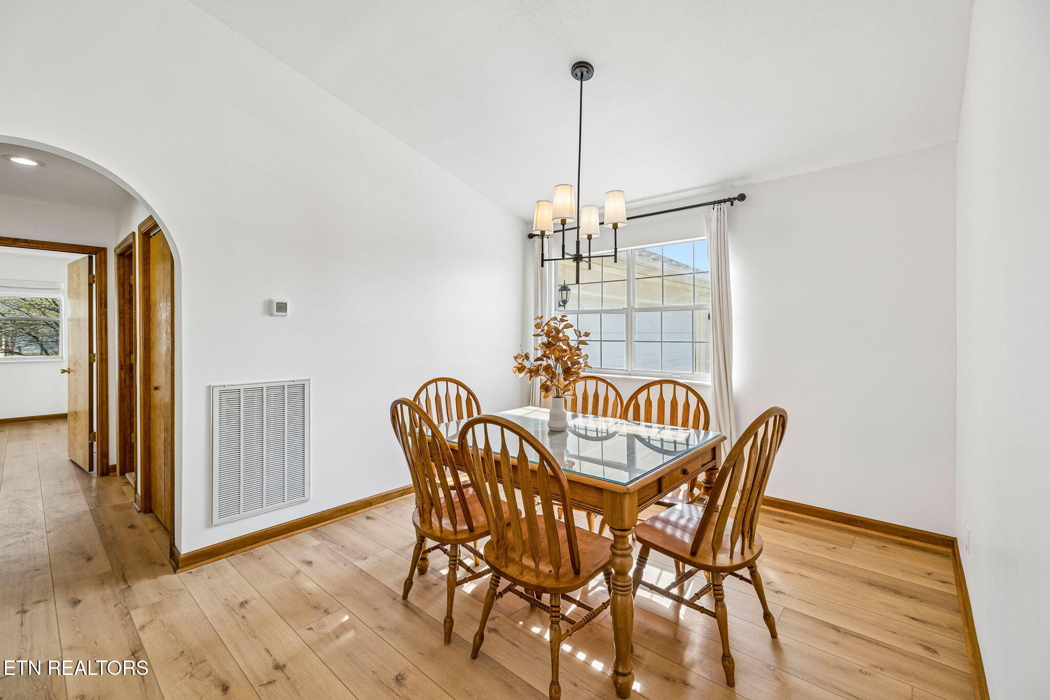 407 Elokwa Place Loudon TN 37774
