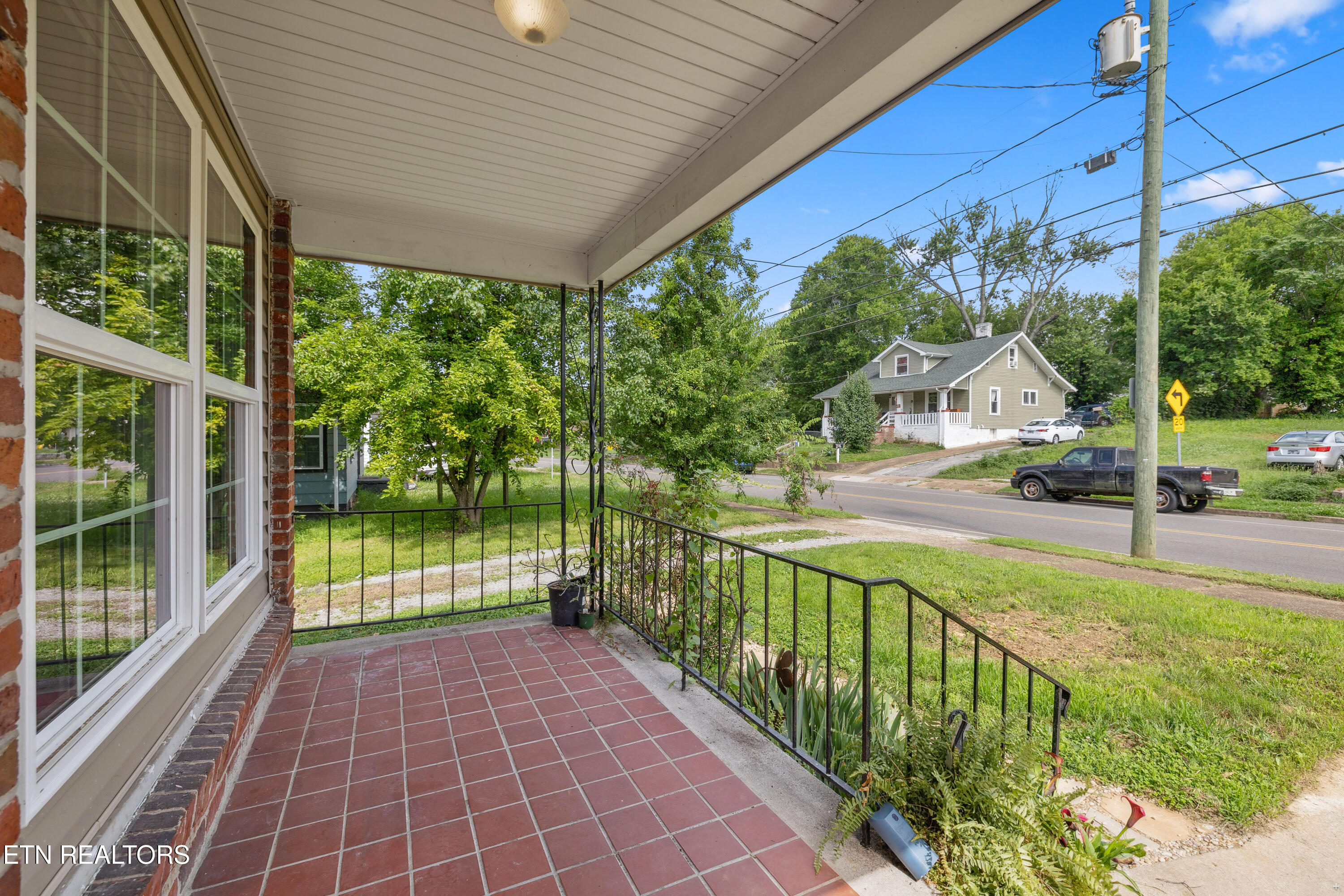 1732 Beaumont Avenue Knoxville TN 37921