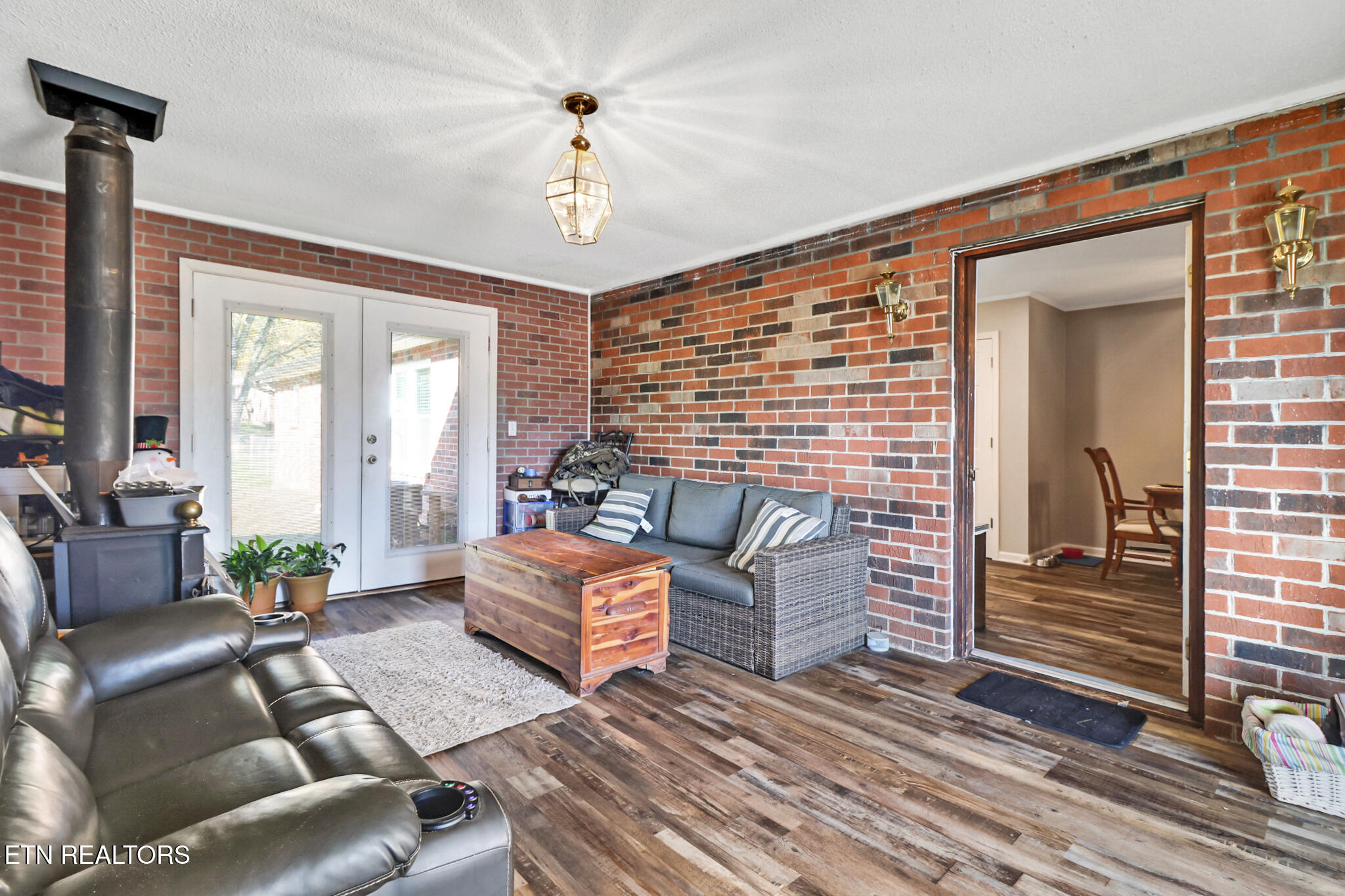 106 Lucky Lane Harriman TN 37748