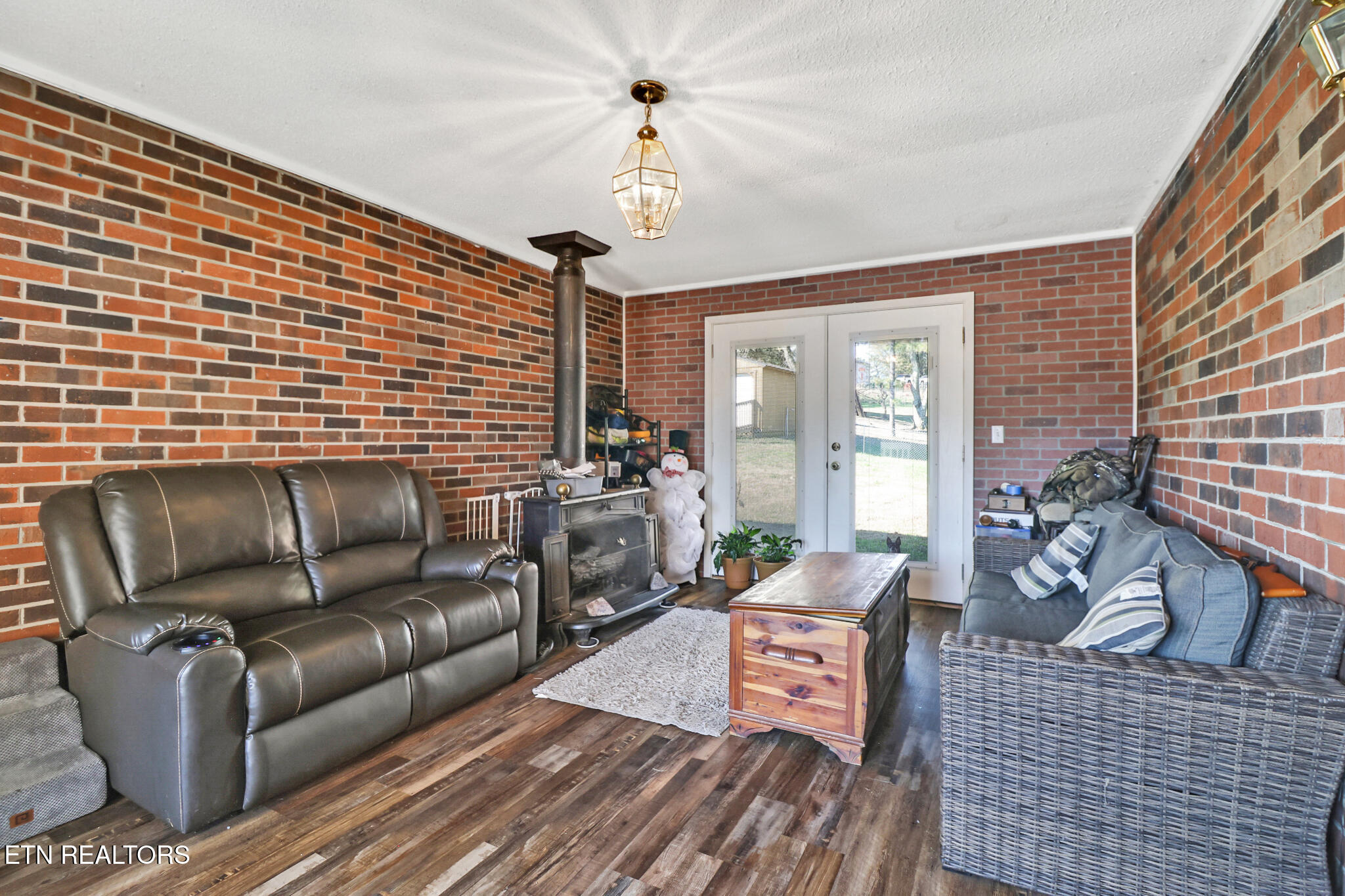 106 Lucky Lane Harriman TN 37748