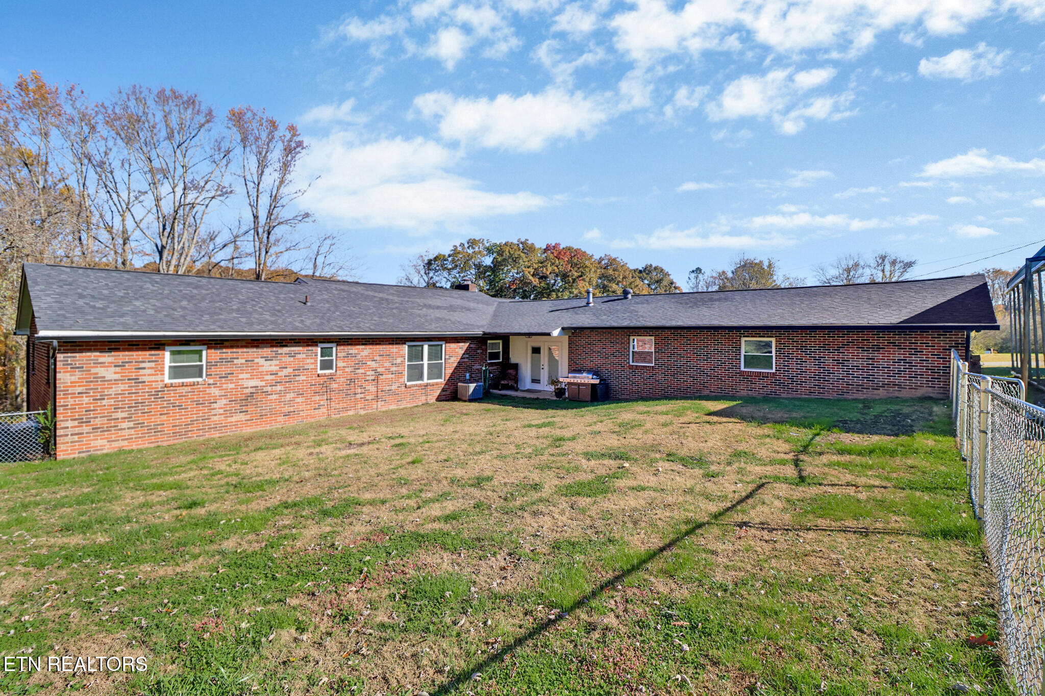 106 Lucky Lane Harriman TN 37748