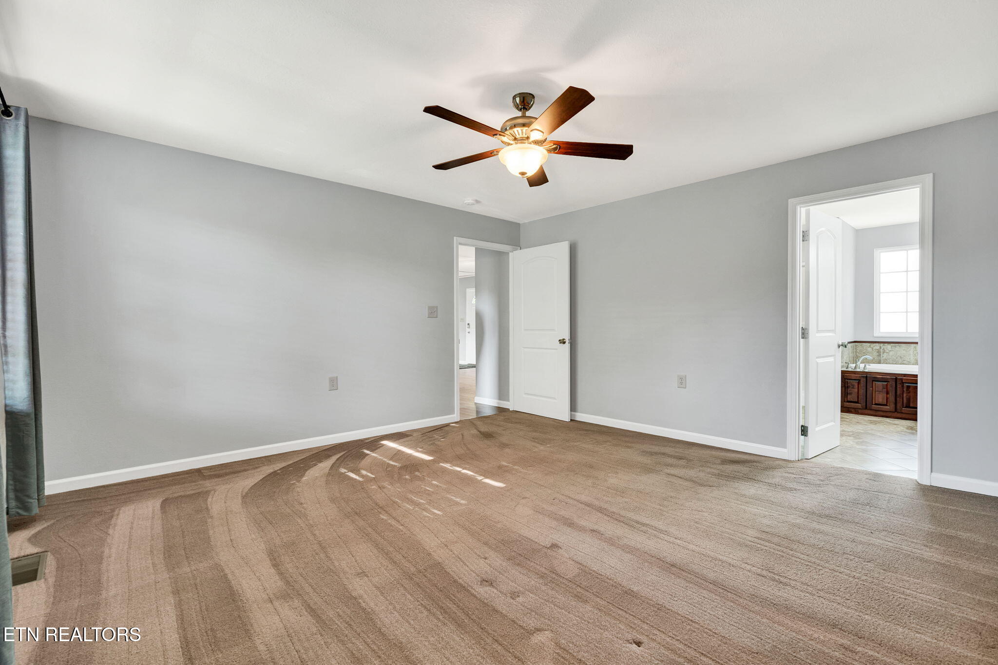225 Laurel Drive Spring City TN 37381