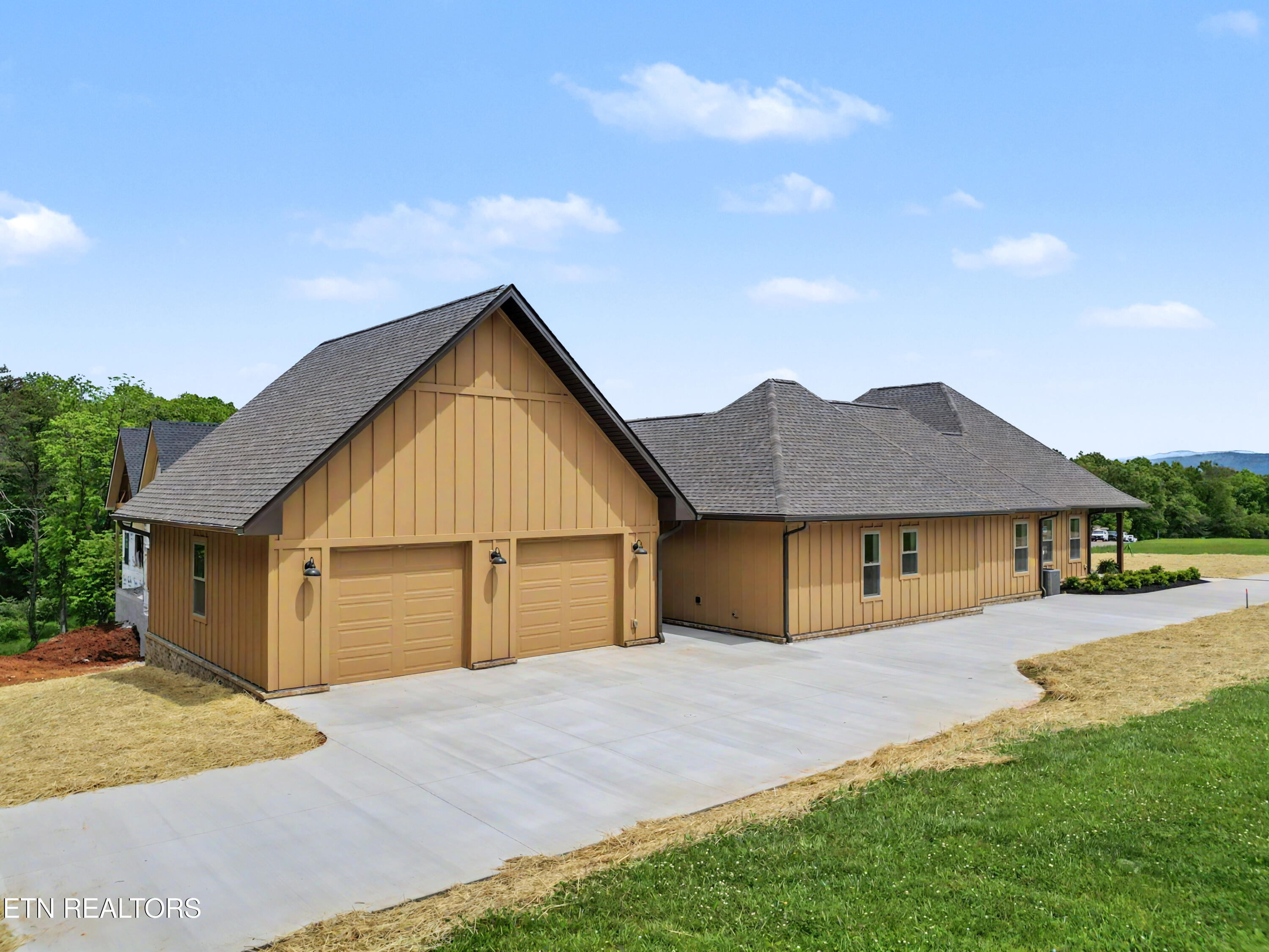 1247 Herbert Drive Greenback TN 37742