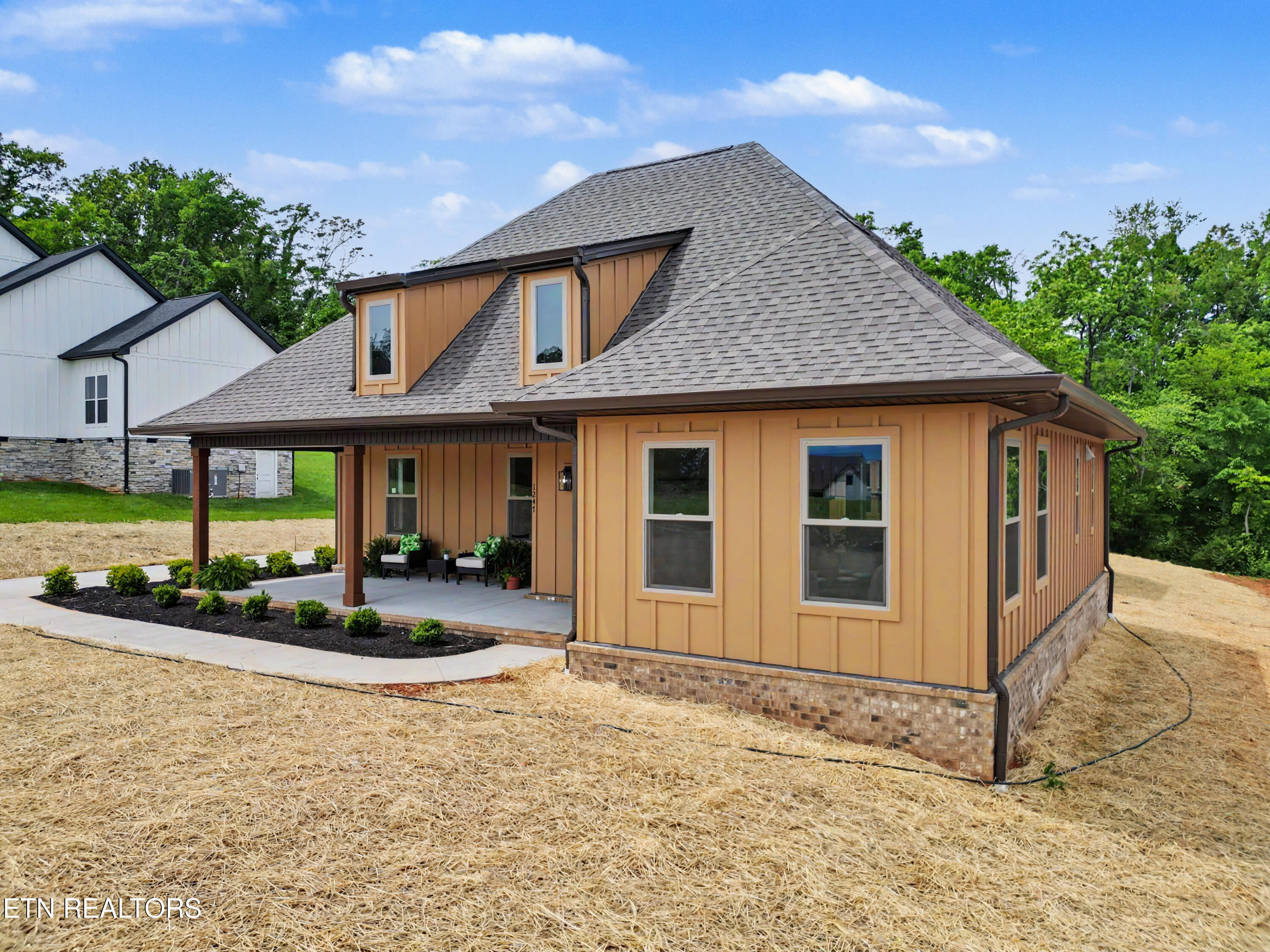 1247 Herbert Drive Greenback TN 37742