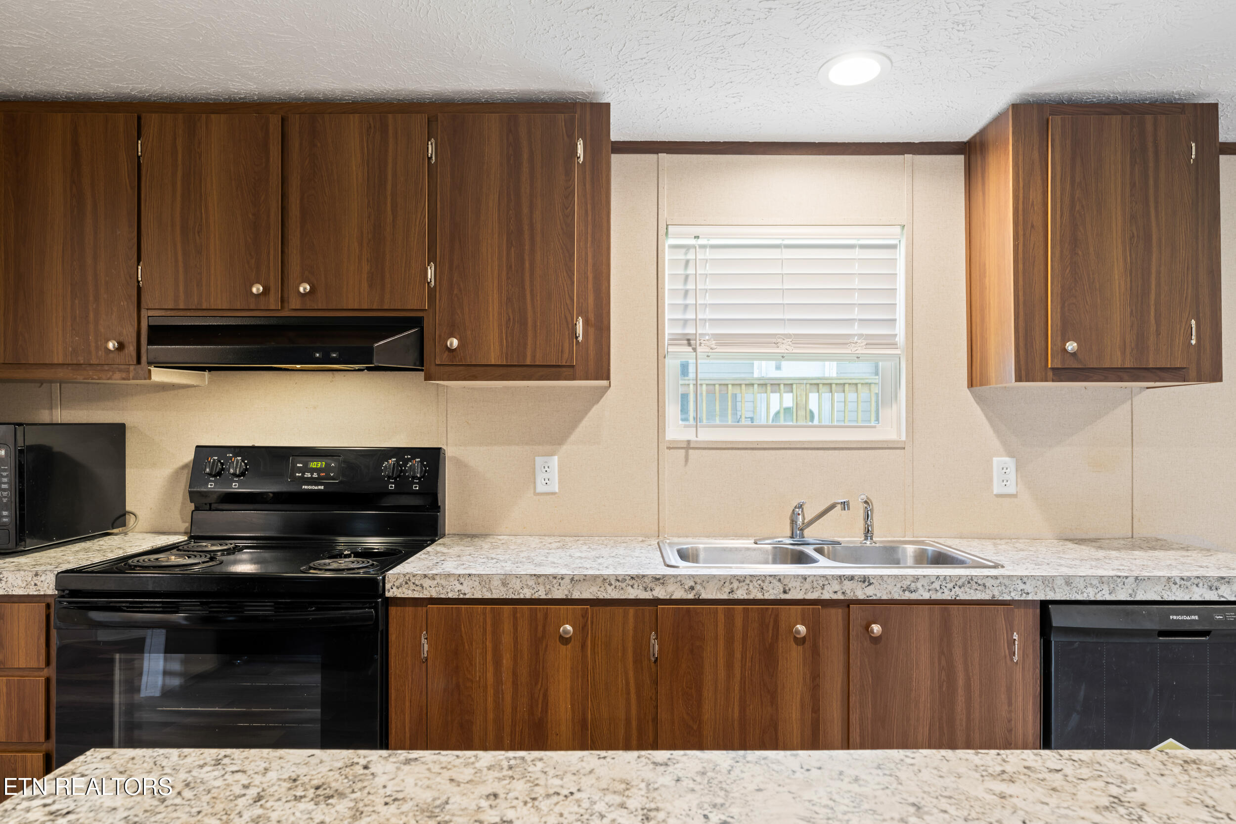 1931 Massachusetts Avenue Knoxville TN 37921