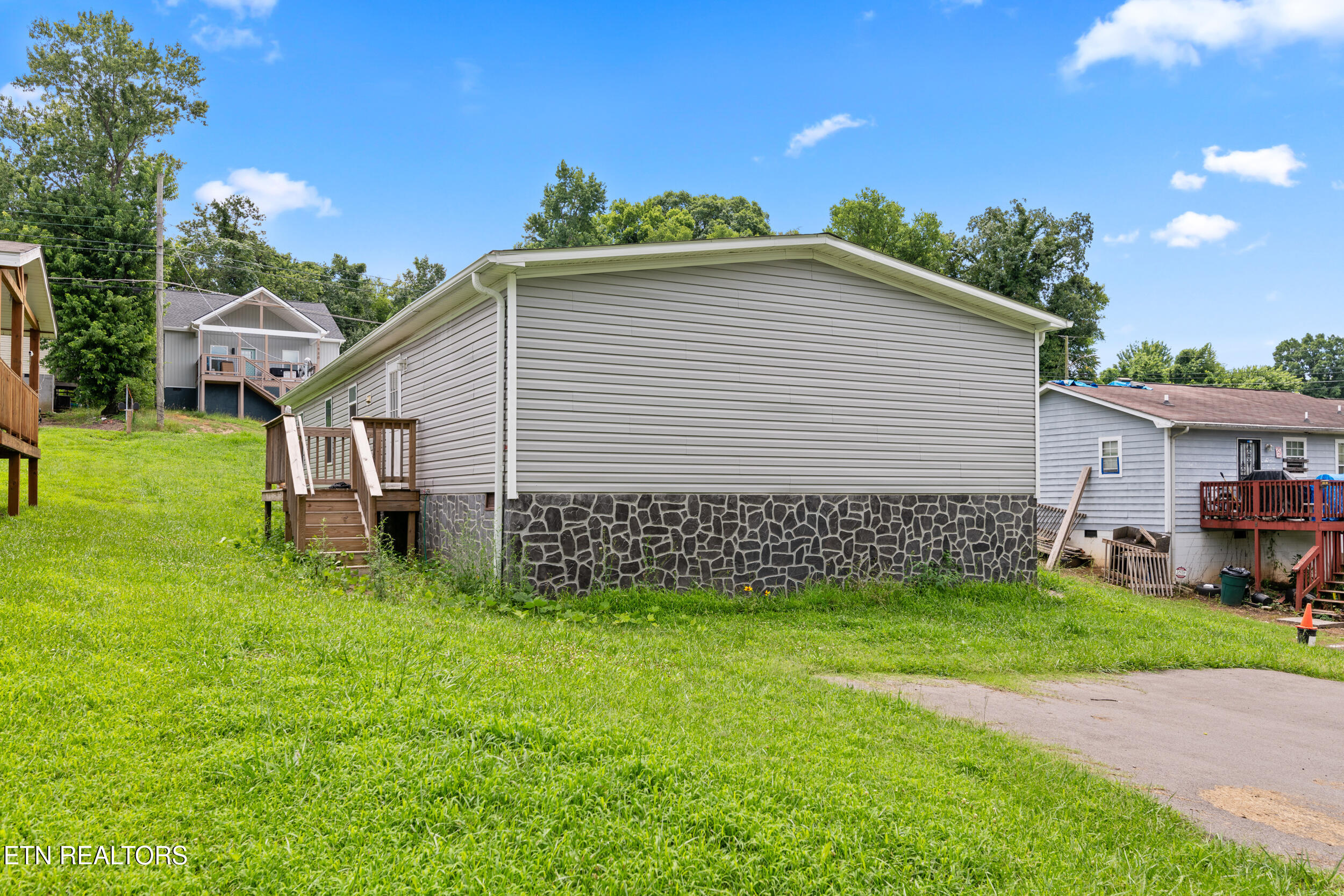 1931 Massachusetts Avenue Knoxville TN 37921