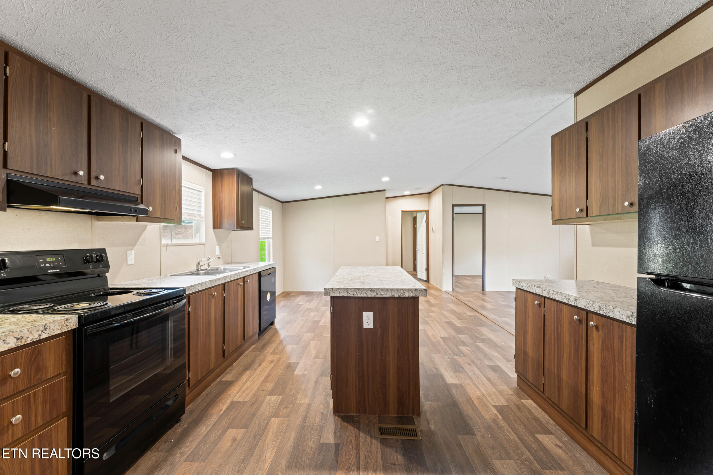 1931 Massachusetts Avenue Knoxville TN 37921