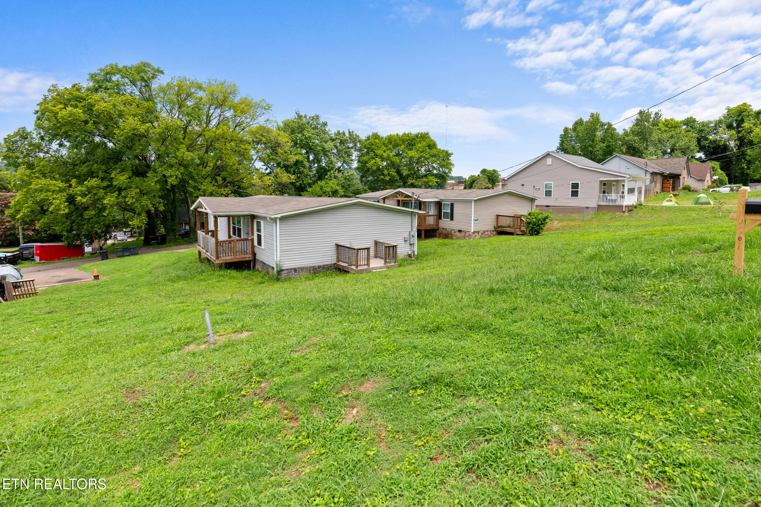 1931 Massachusetts Avenue Knoxville TN 37921