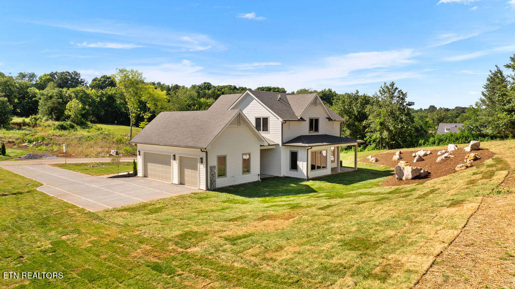 3812 Lakeside Estates Way Louisville TN 37777