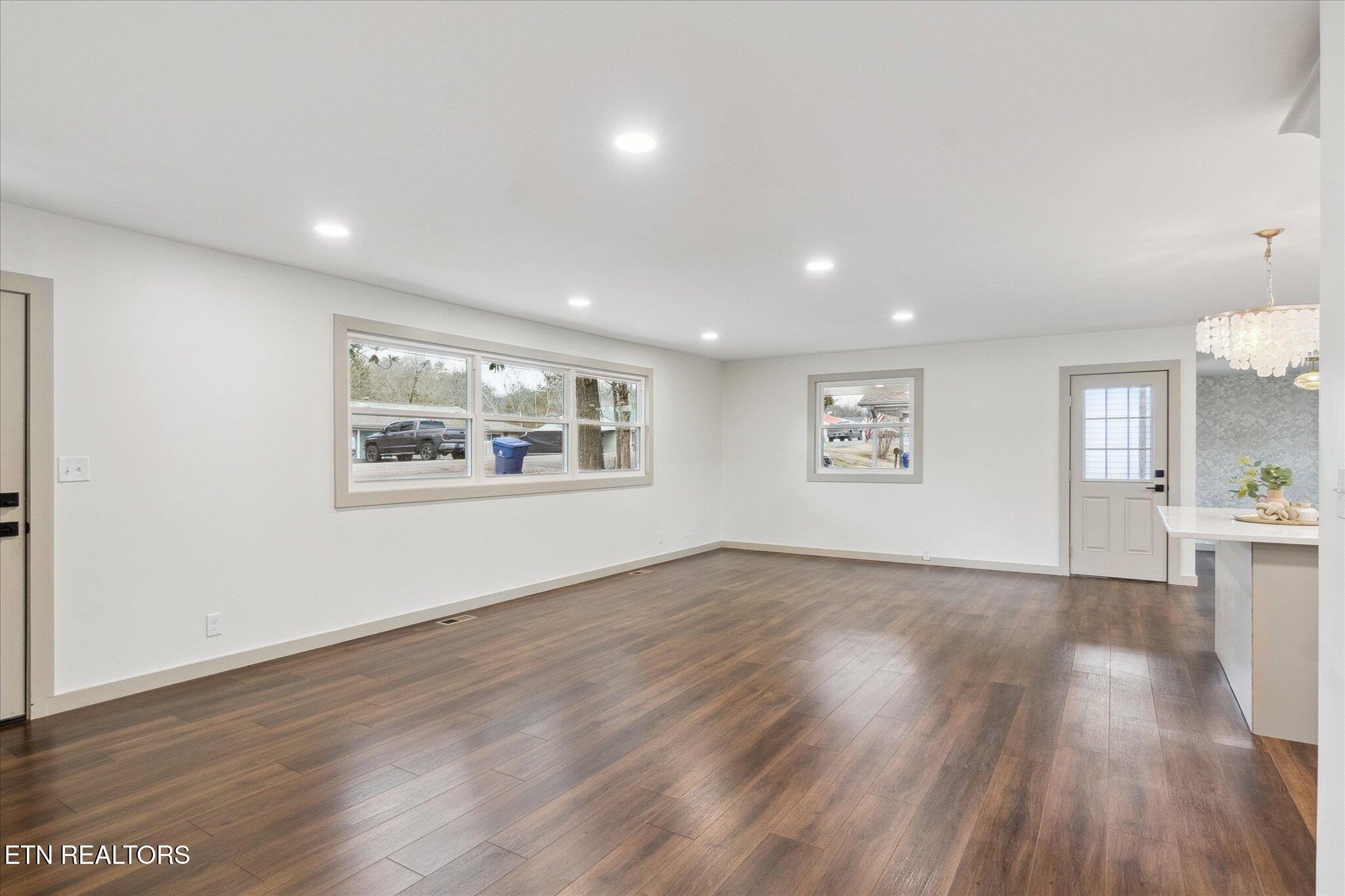 123 W Bryn Mawr Circle Oak Ridge TN 37830