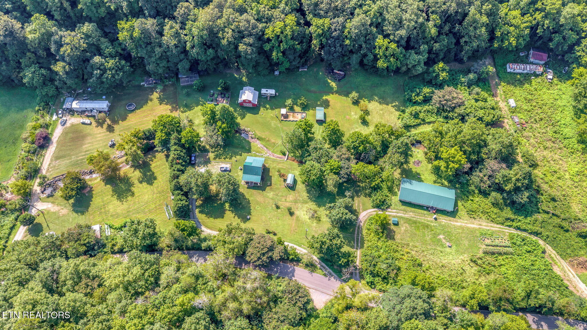 1484 Carrs Creek Road Townsend TN 37882