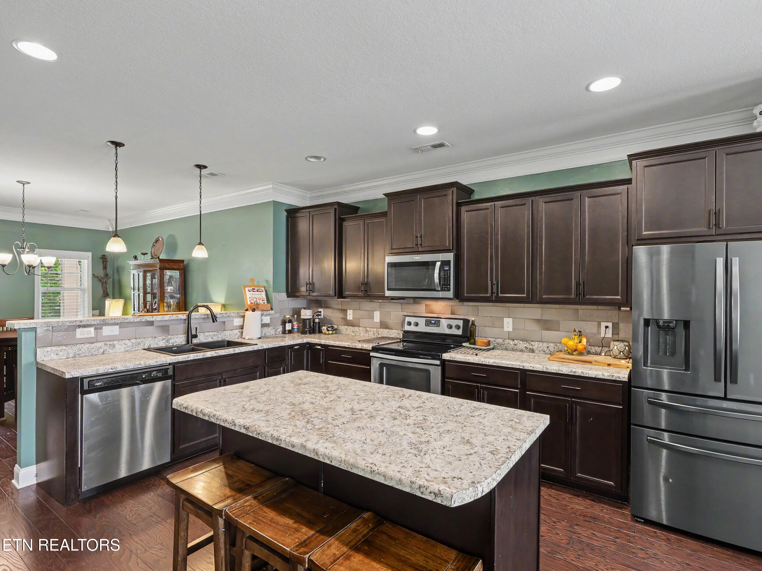 503 Broadberry Avenue Oak Ridge TN 37830