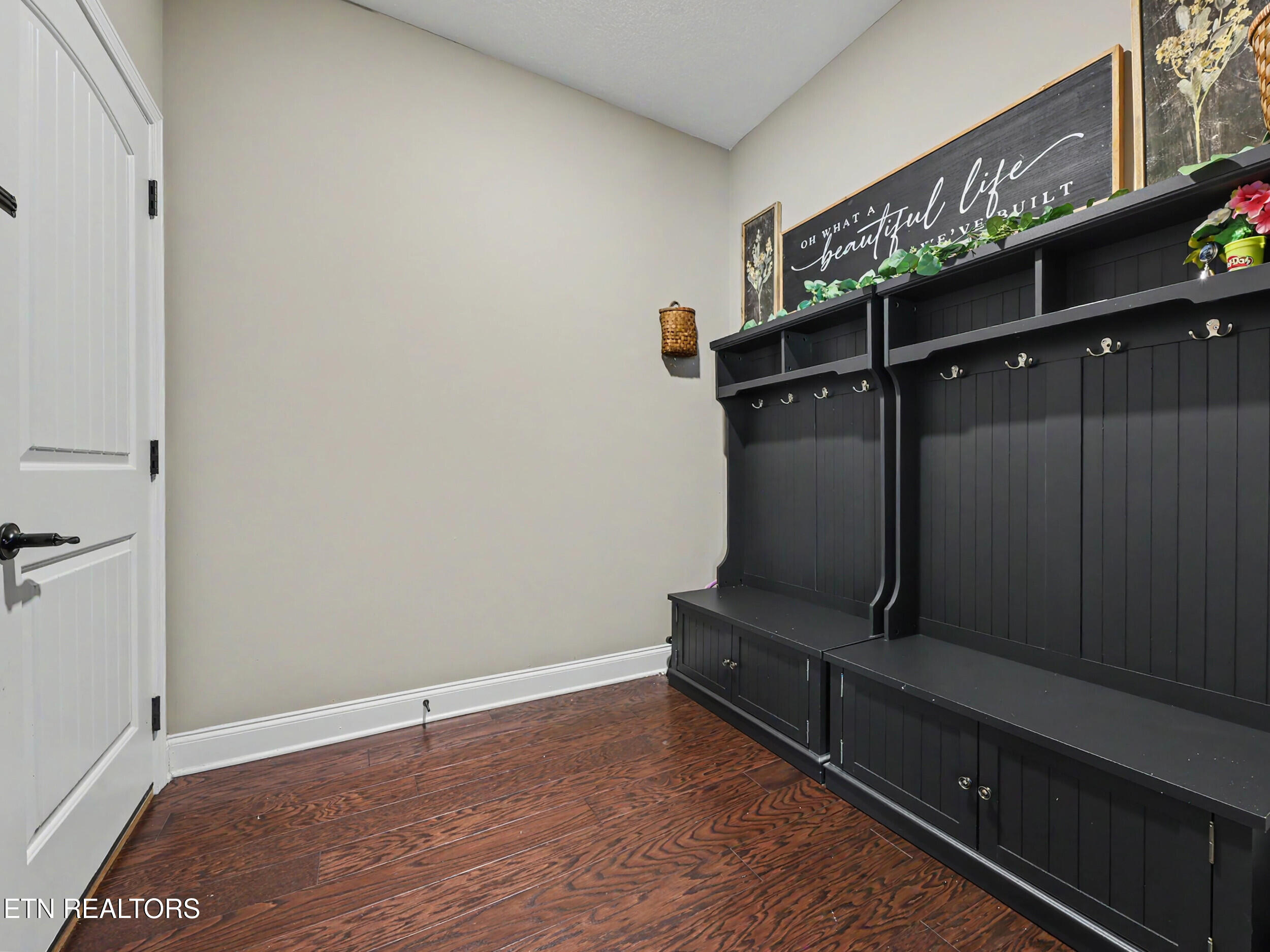 503 Broadberry Avenue Oak Ridge TN 37830