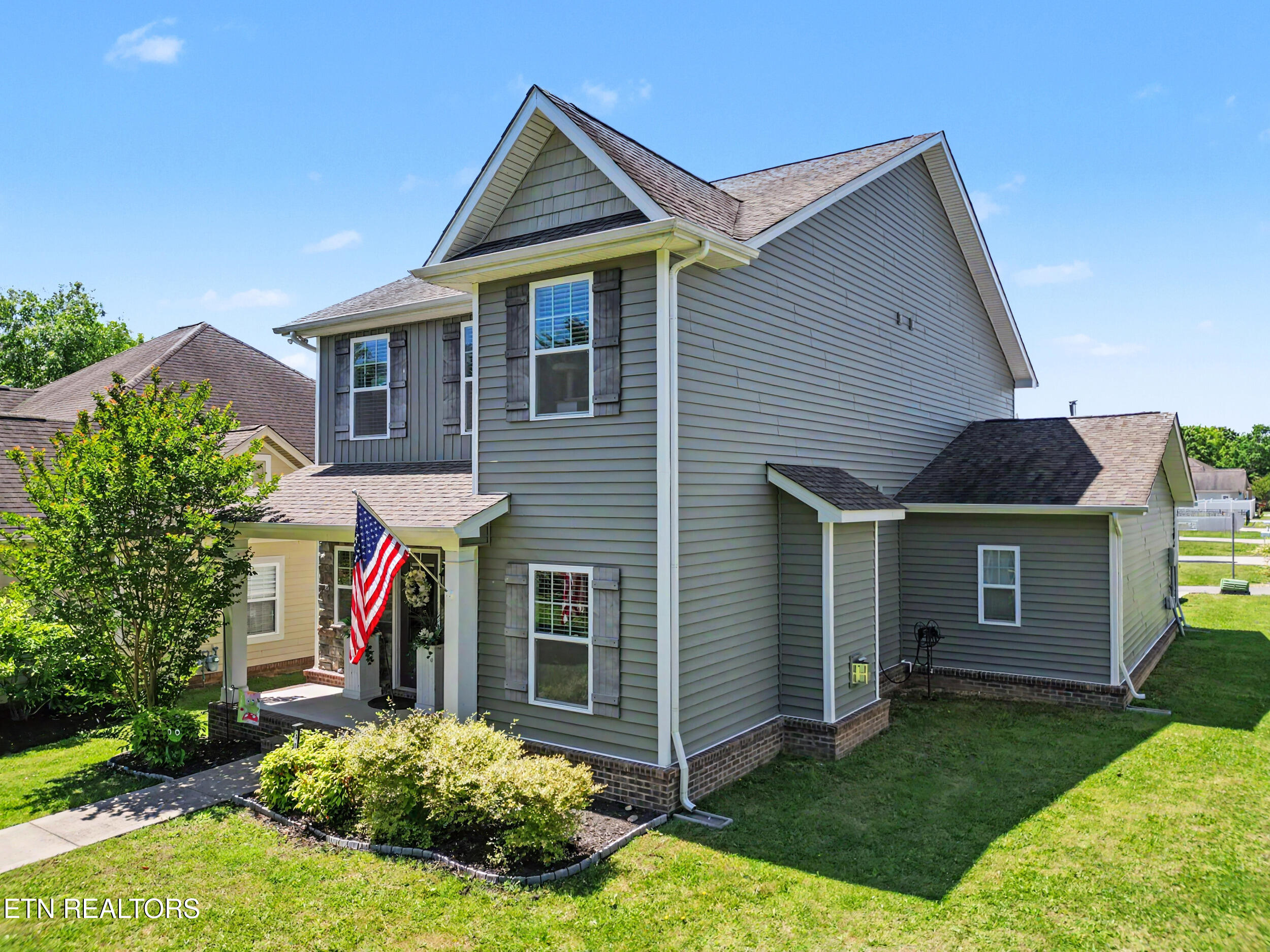 503 Broadberry Avenue Oak Ridge TN 37830