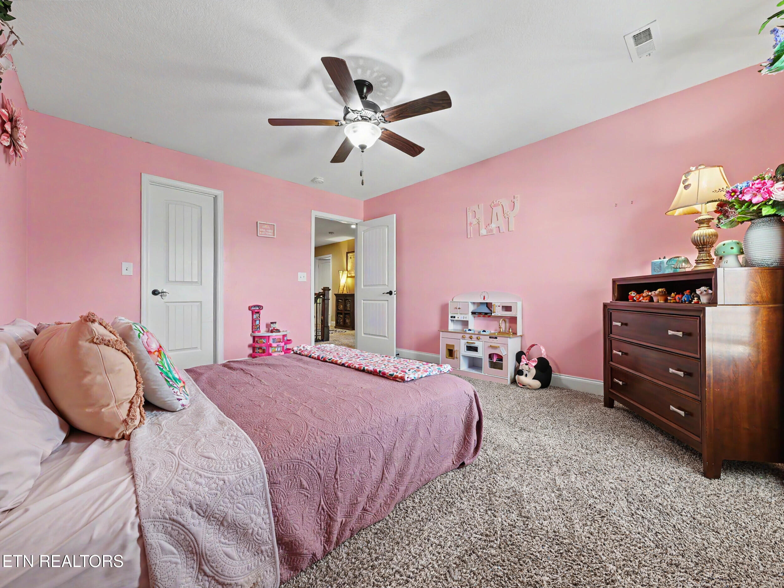 503 Broadberry Avenue Oak Ridge TN 37830