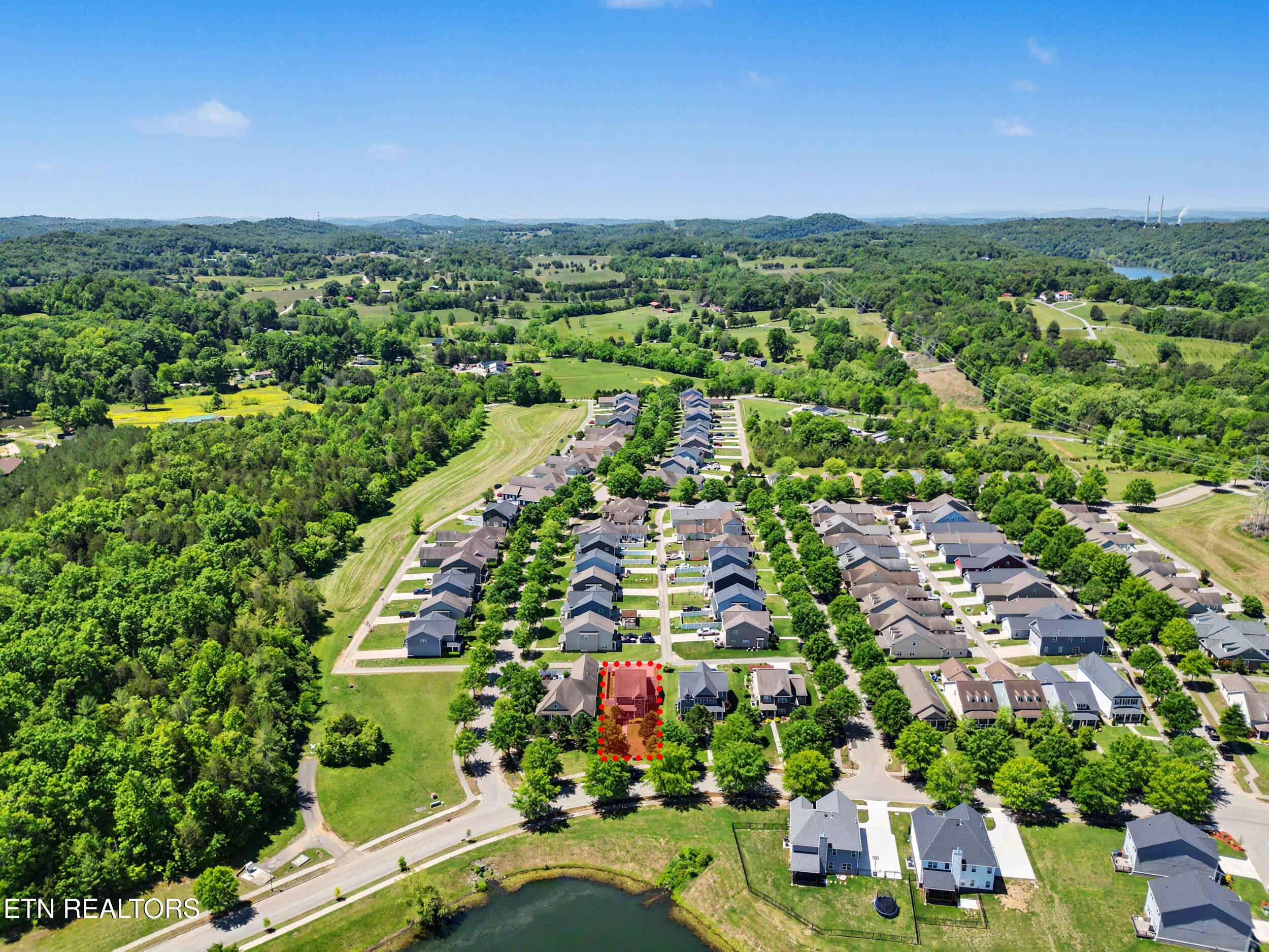 503 Broadberry Avenue Oak Ridge TN 37830