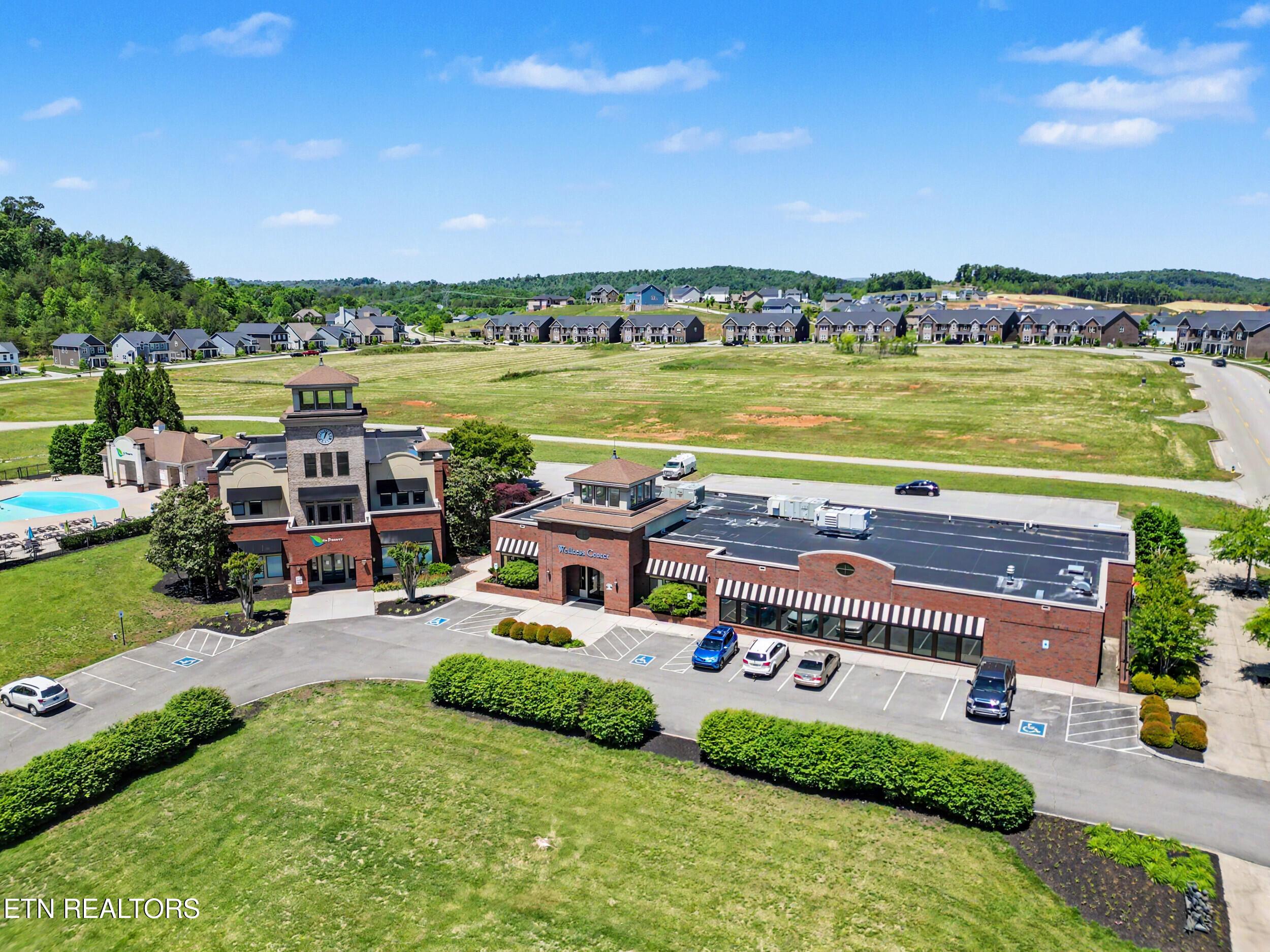 503 Broadberry Avenue Oak Ridge TN 37830