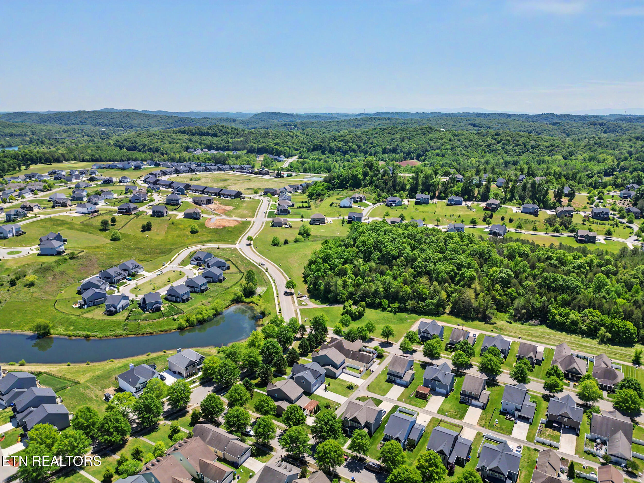 503 Broadberry Avenue Oak Ridge TN 37830