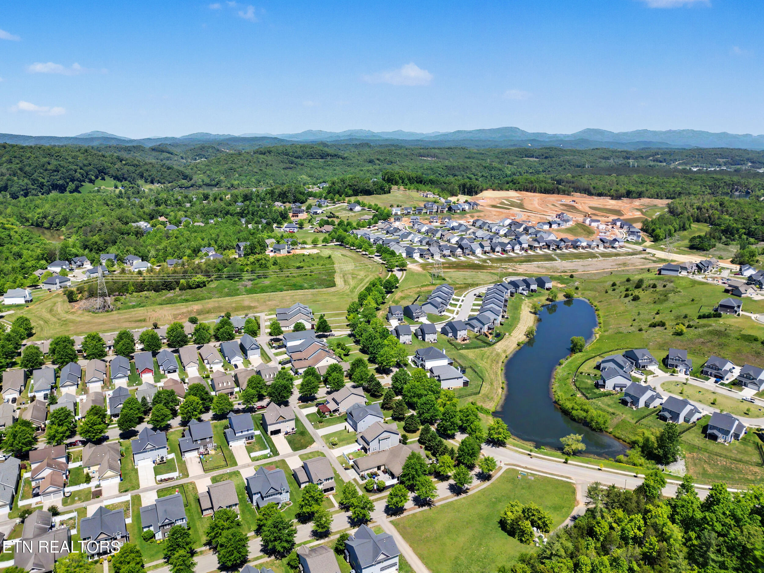 503 Broadberry Avenue Oak Ridge TN 37830