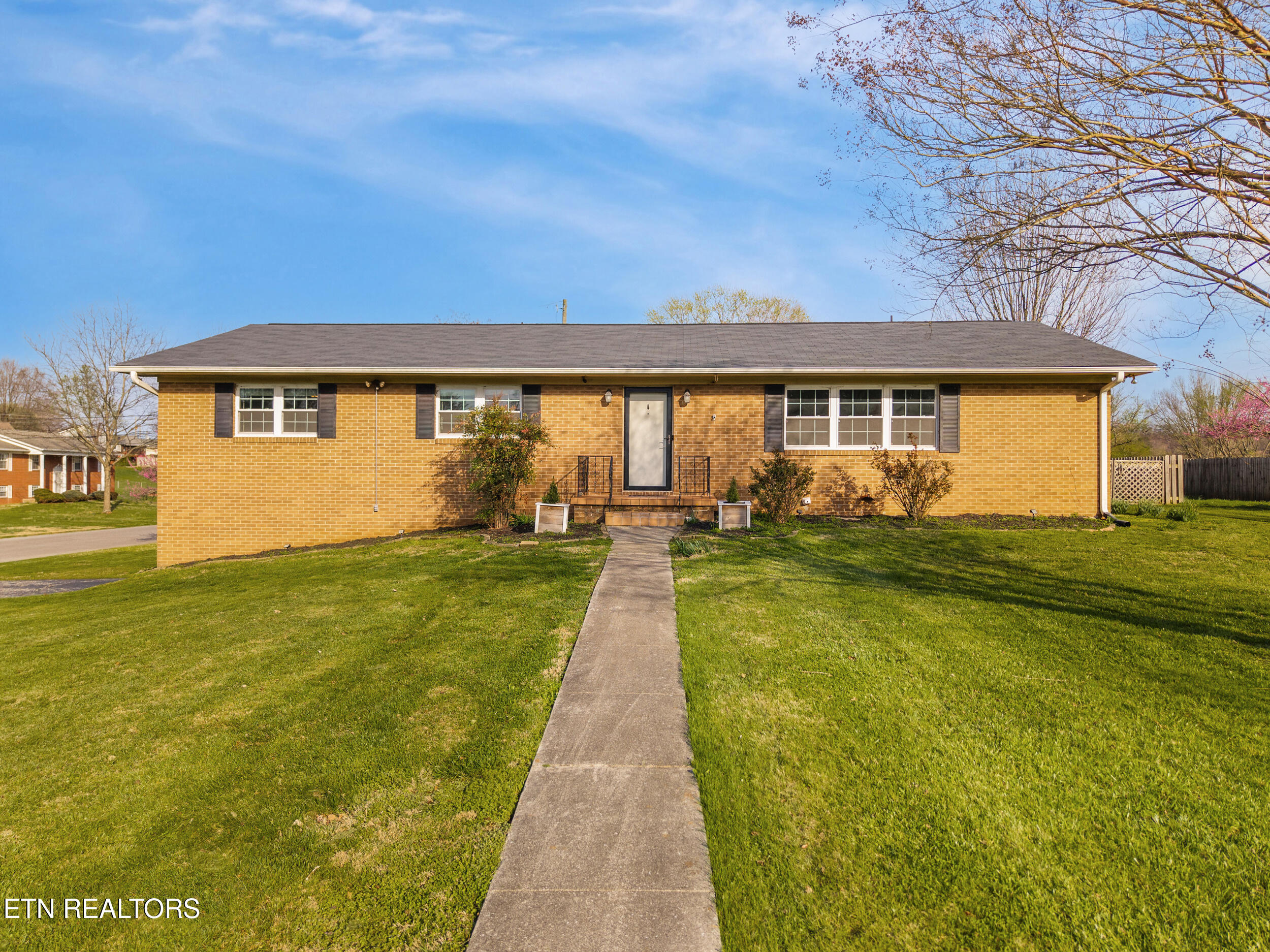 7552 Berkshire Boulevard Powell TN 37849