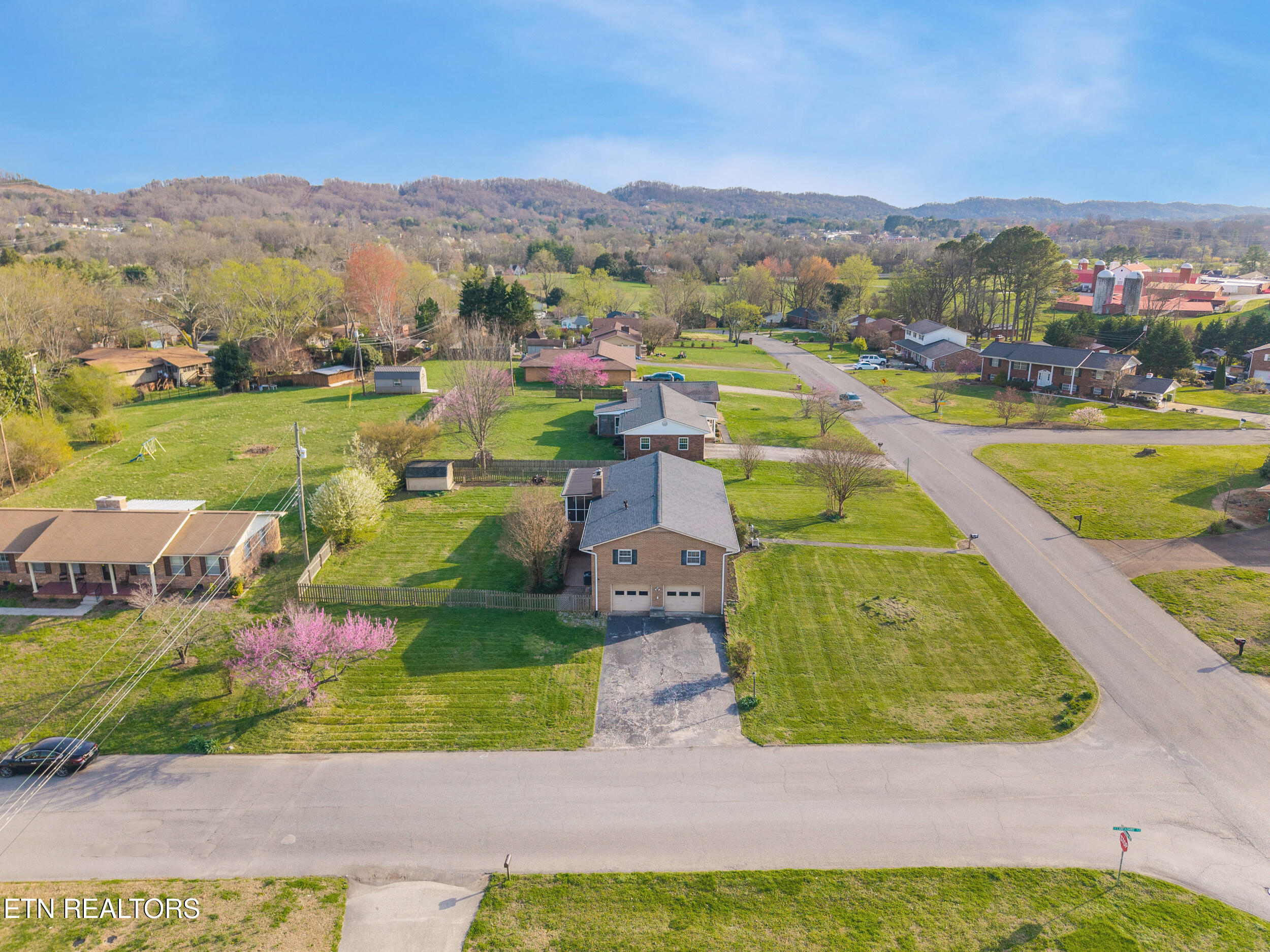 7552 Berkshire Boulevard Powell TN 37849