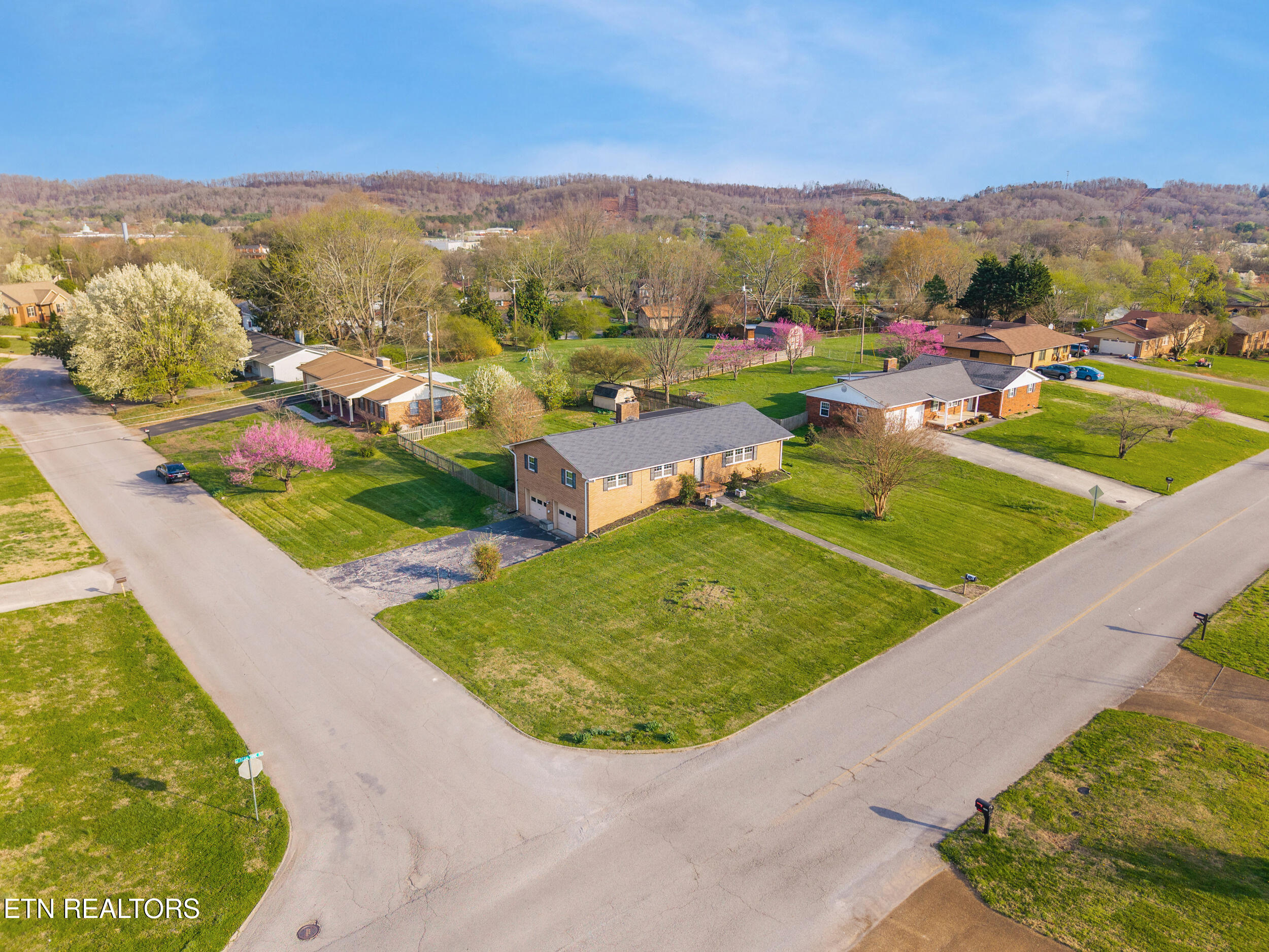 7552 Berkshire Boulevard Powell TN 37849