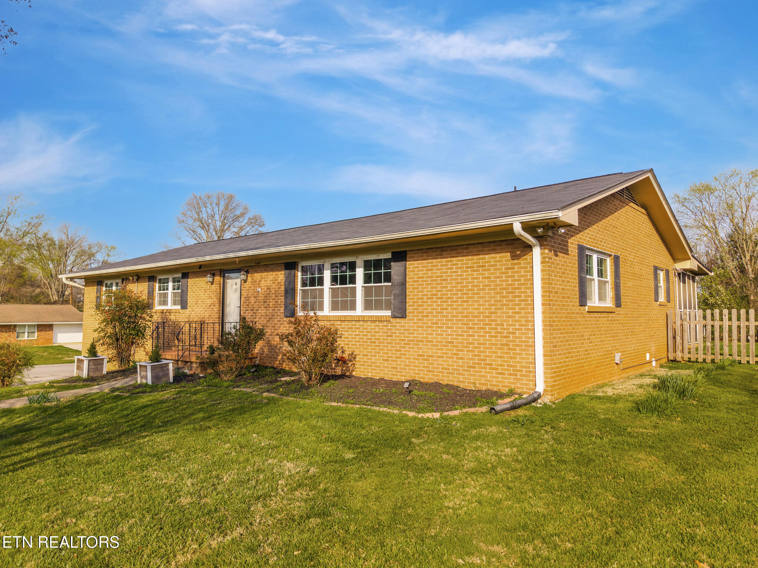 7552 Berkshire Boulevard Powell TN 37849