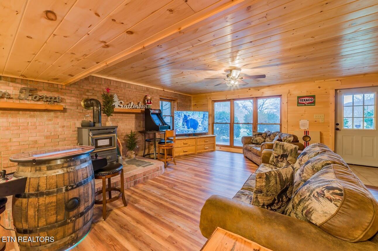 3919 Ole Smoky Way Sevierville TN 37862