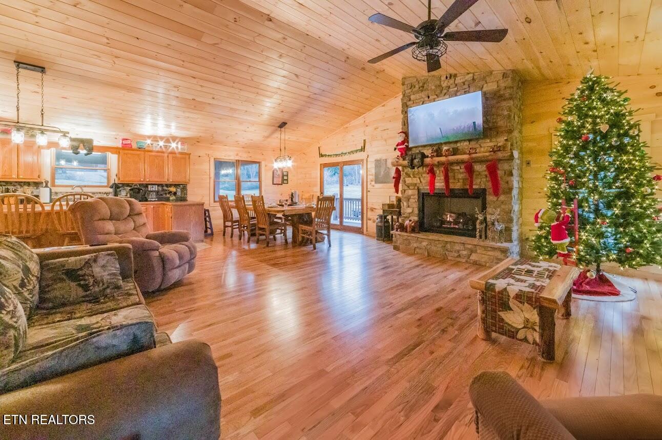 3919 Ole Smoky Way Sevierville TN 37862