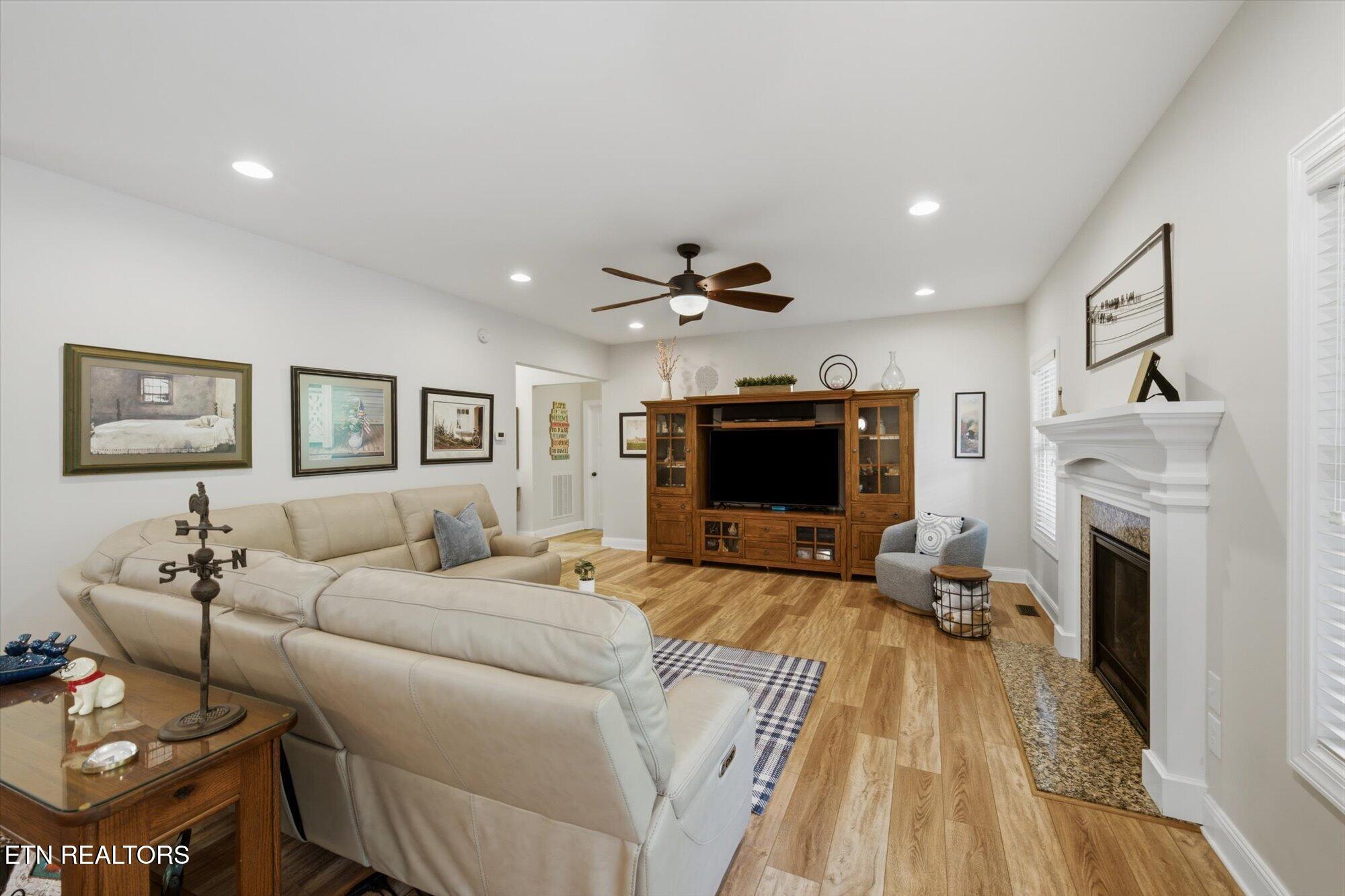 538 Harrisburg Road Sevierville TN 37876