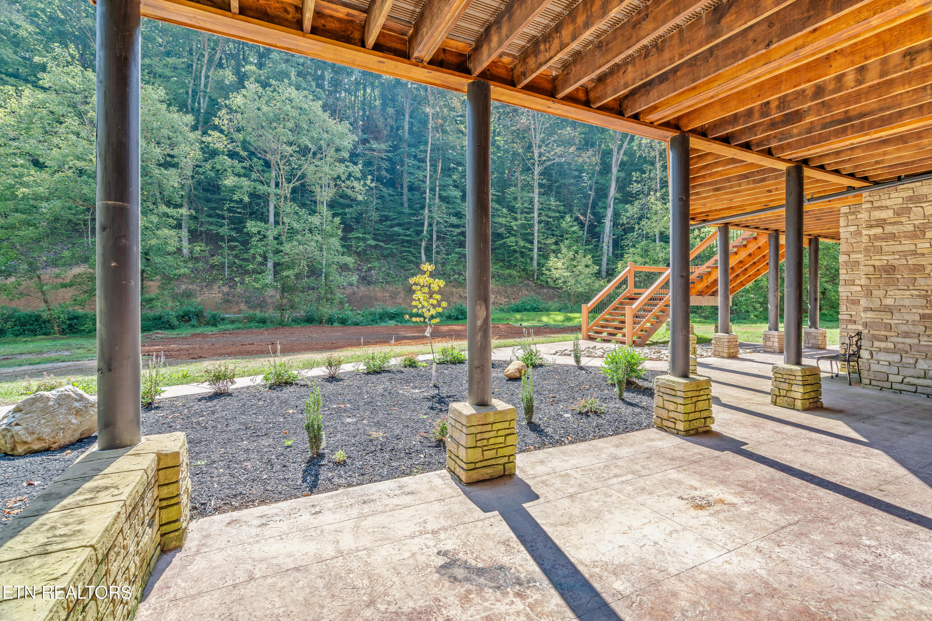 1035 Porterfield Gap Road Seymour TN 37865