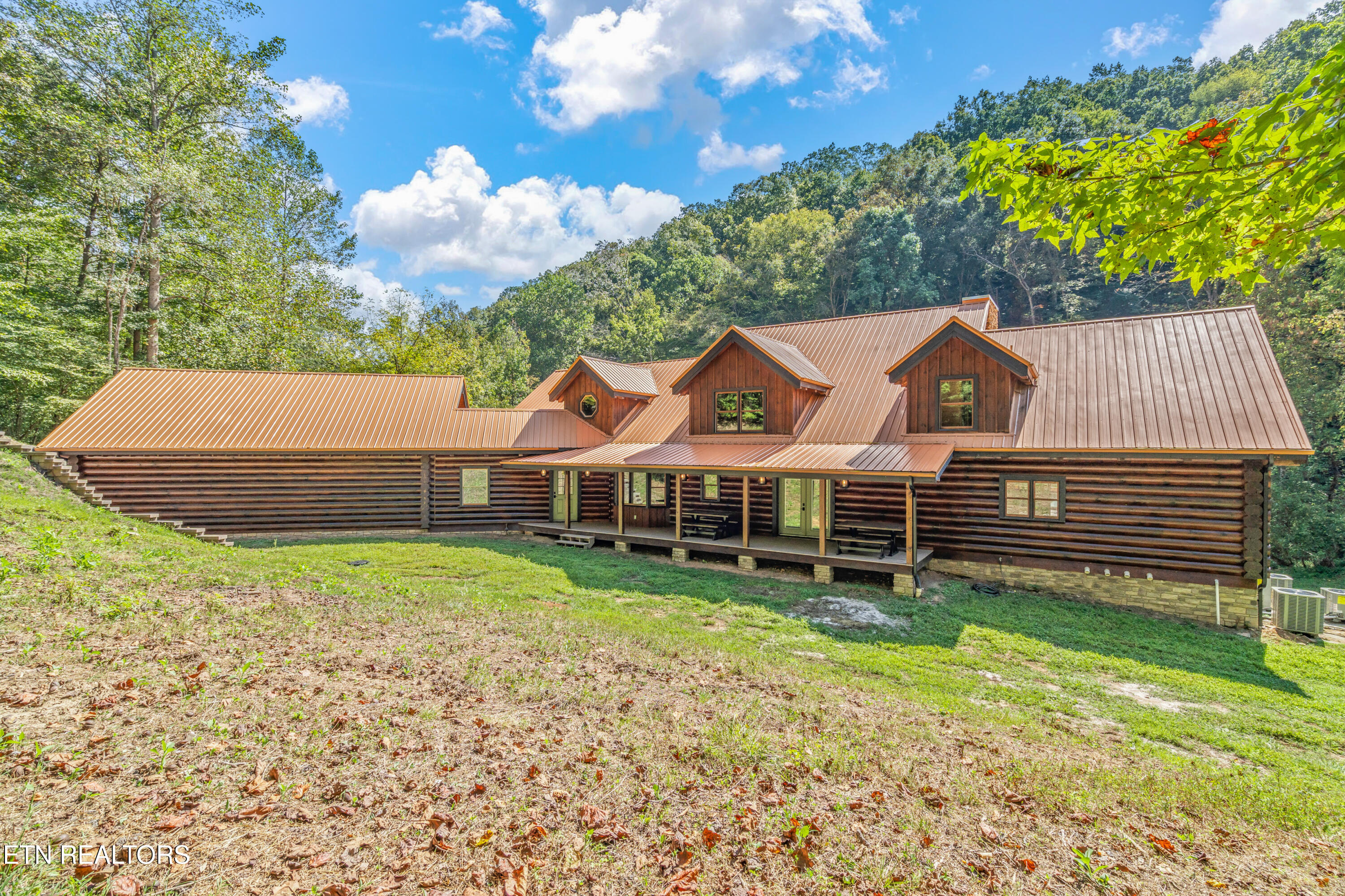 1035 Porterfield Gap Road Seymour TN 37865
