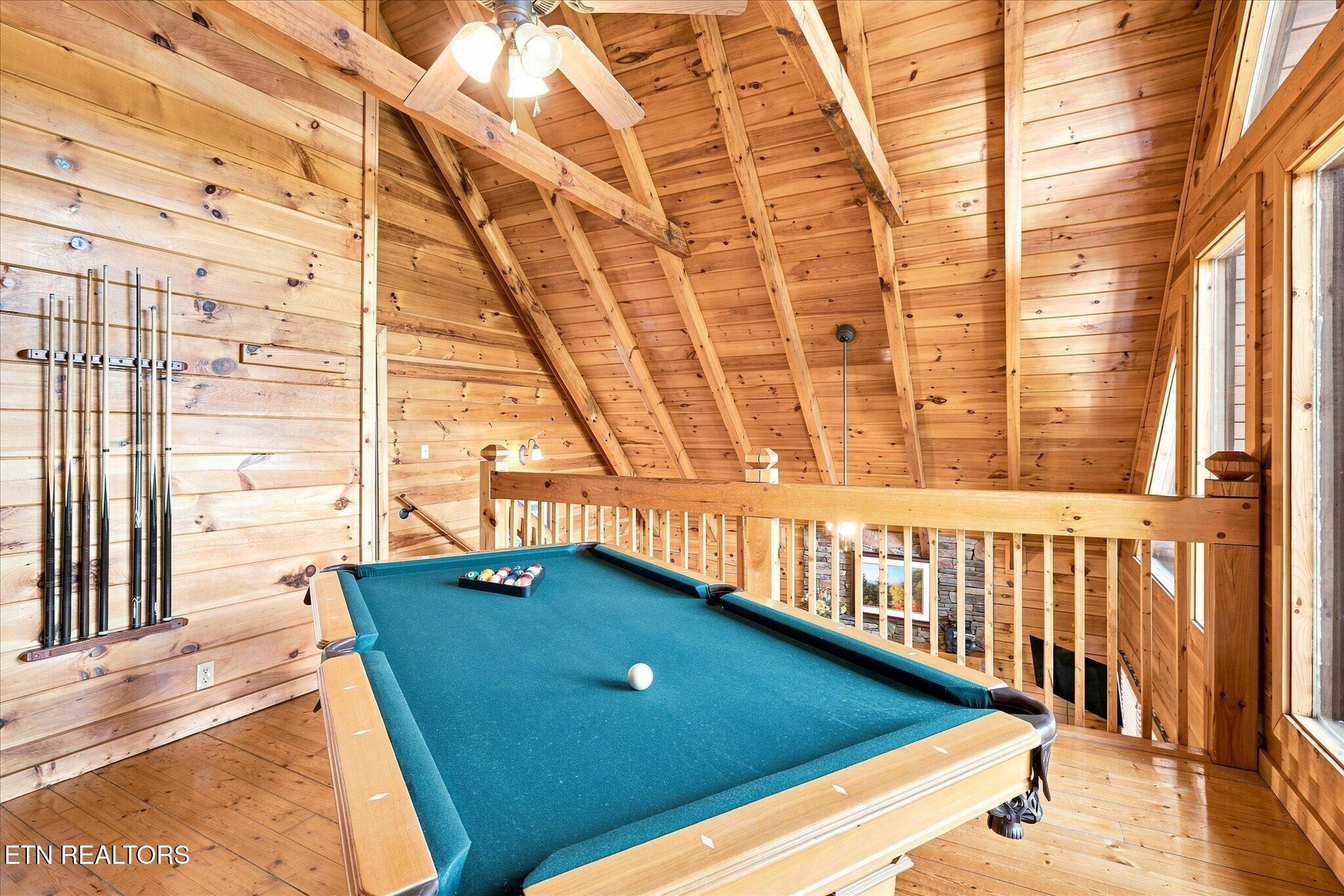 4626 Nottingham Heights Way Pigeon Forge TN 37863