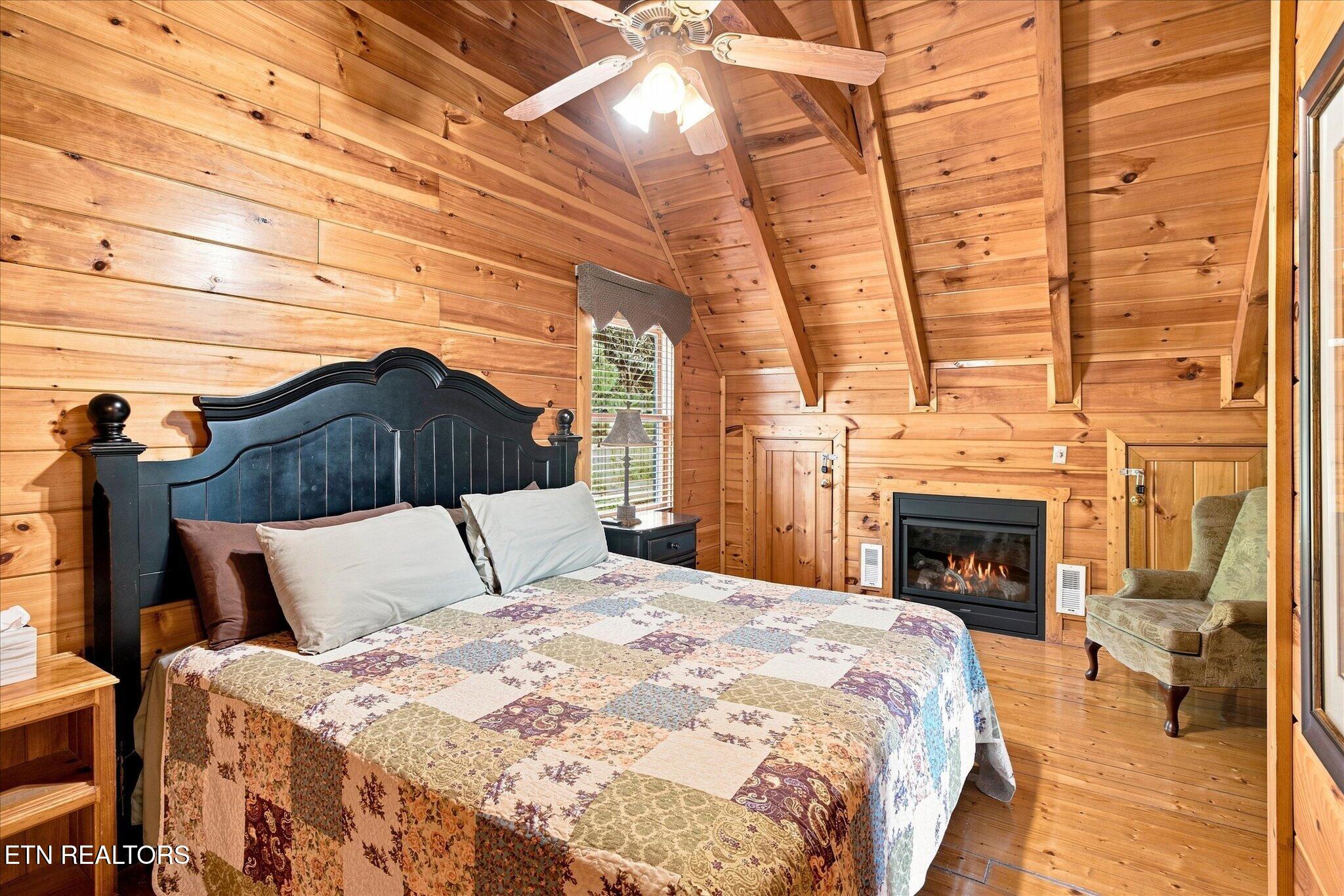 4626 Nottingham Heights Way Pigeon Forge TN 37863