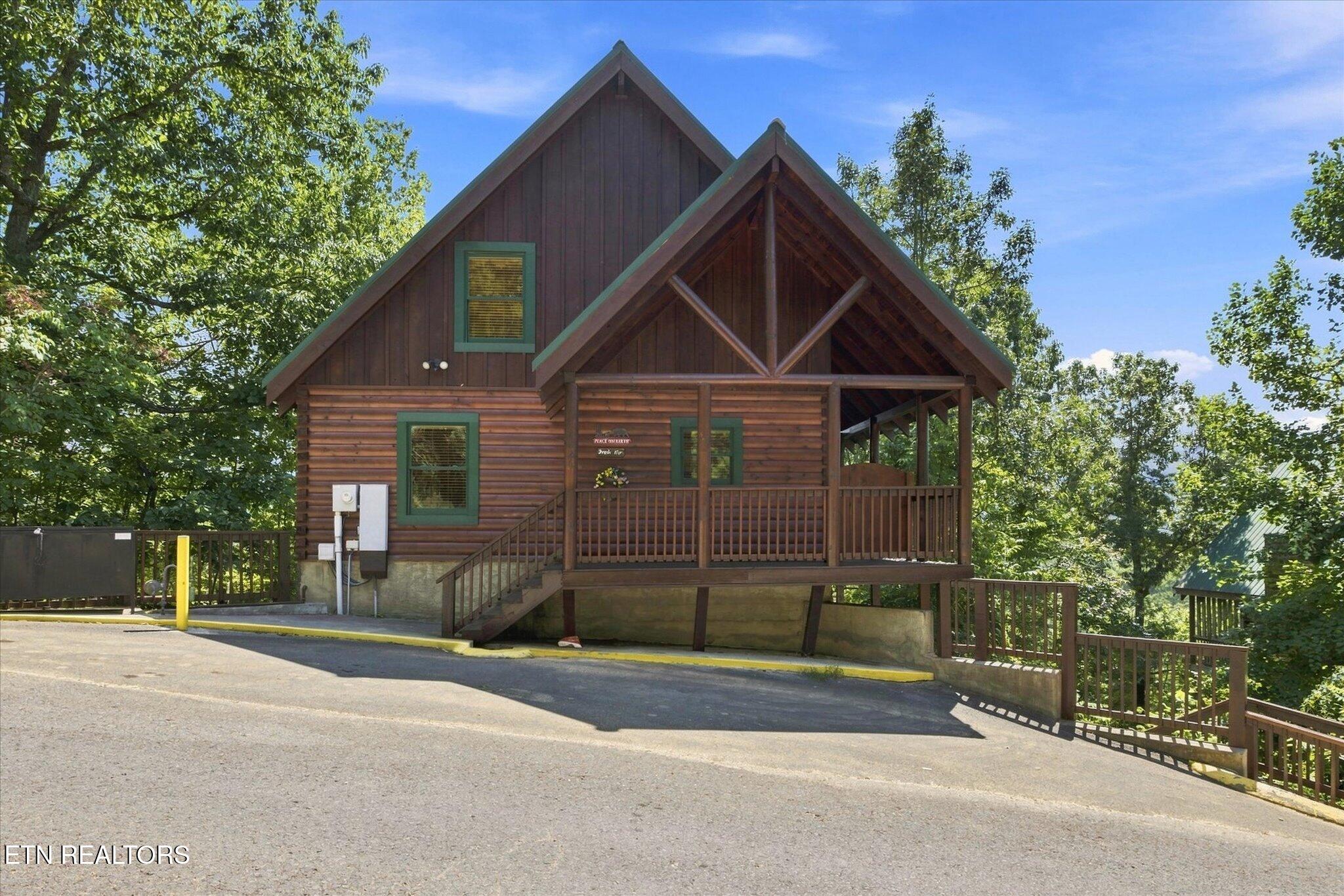 4626 Nottingham Heights Way Pigeon Forge TN 37863