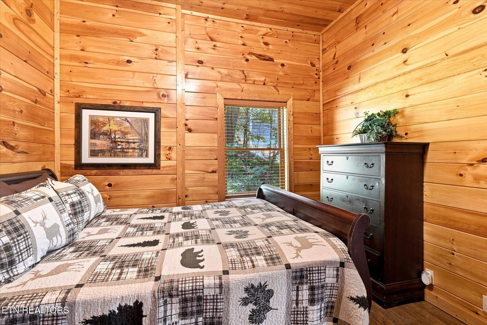 4626 Nottingham Heights Way Pigeon Forge TN 37863